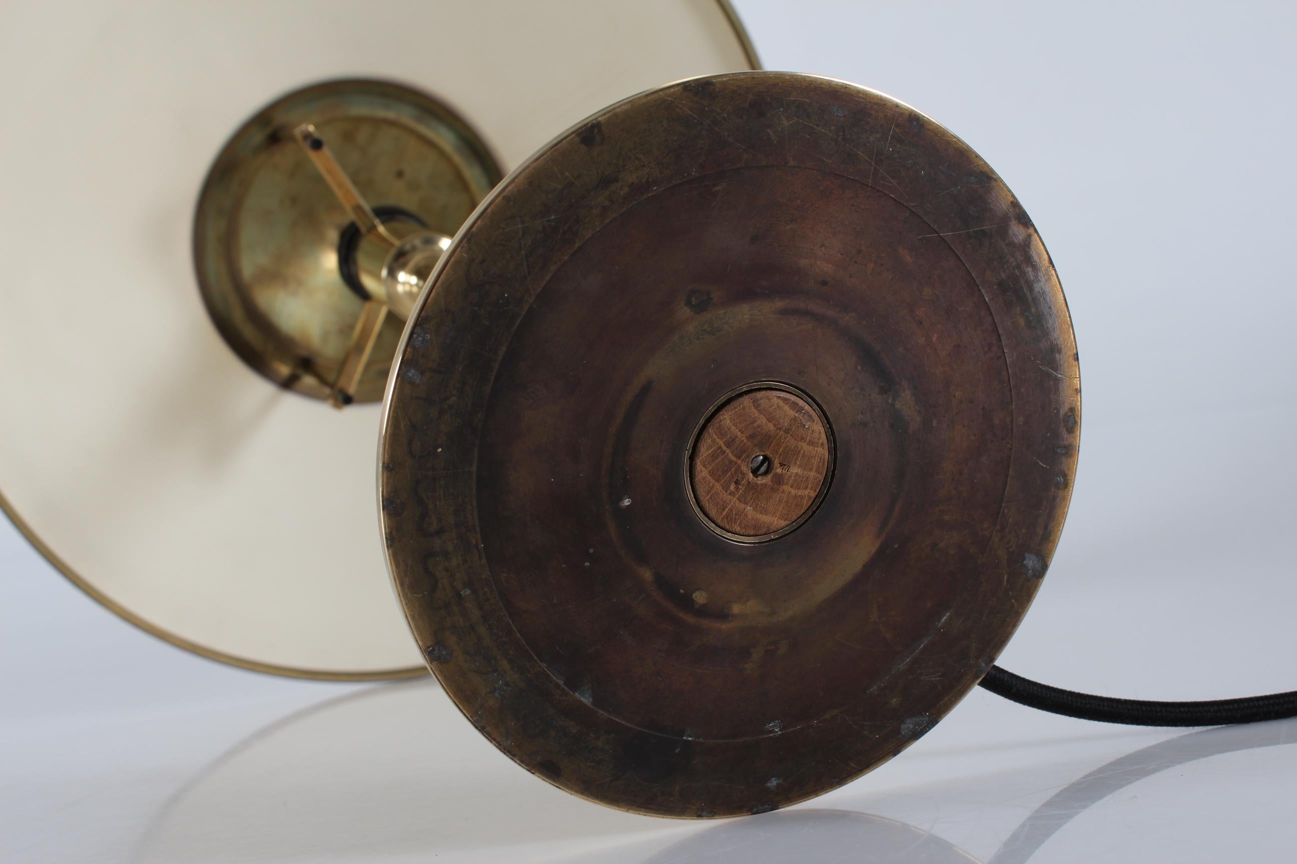 Danish Art Deco Kongelys Brass Lamp Niels Thykier Early Version Fog & Mørup 1930 For Sale 4