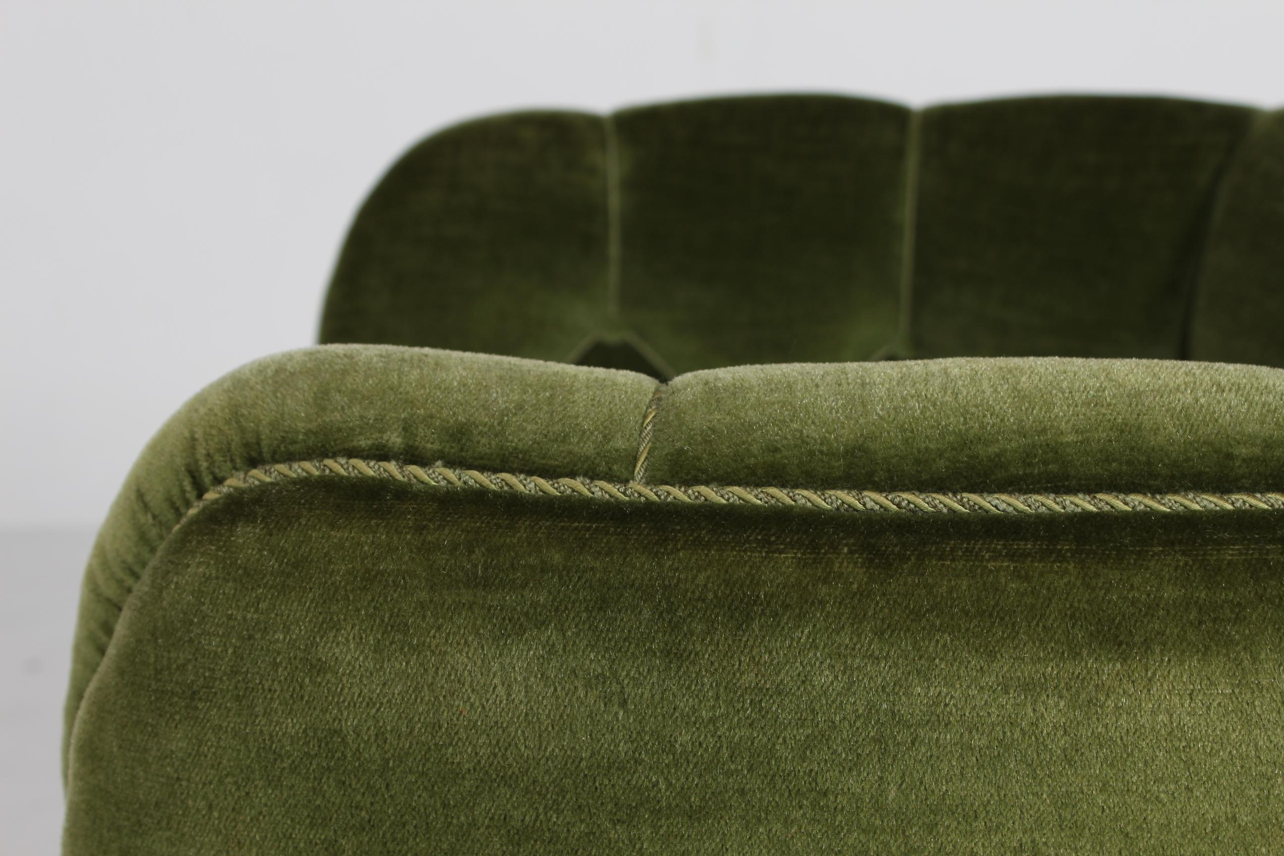 Danish Art Deco Club Chair in Viggo Boesen Style Dark Green Velvet, 1940s 1