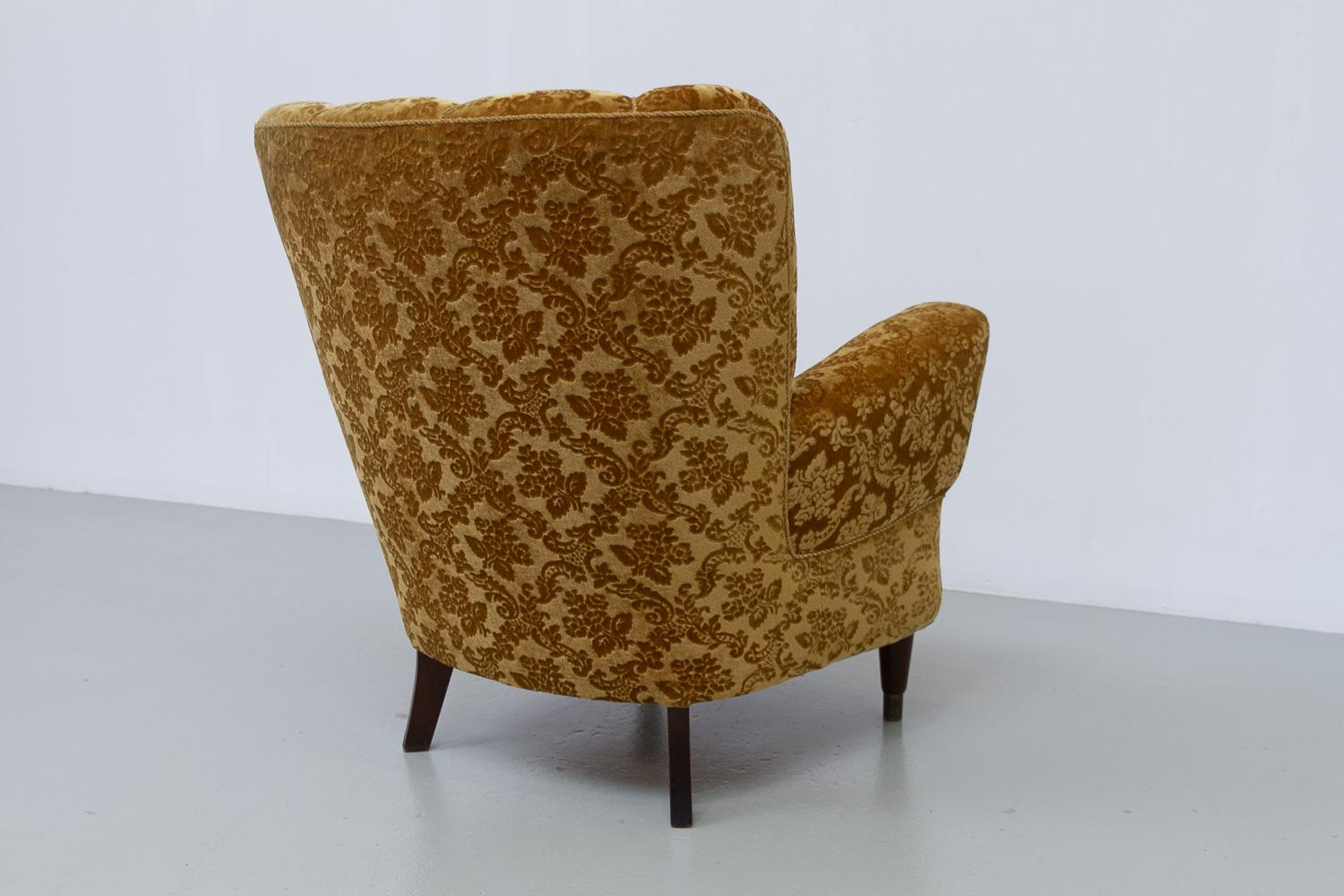 Chaise longue danoise Art déco en velours jaune doré, années 1940 en vente 6