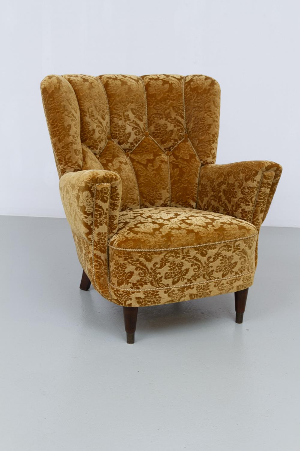 Chaise longue danoise Art déco en velours jaune doré, années 1940 en vente 8