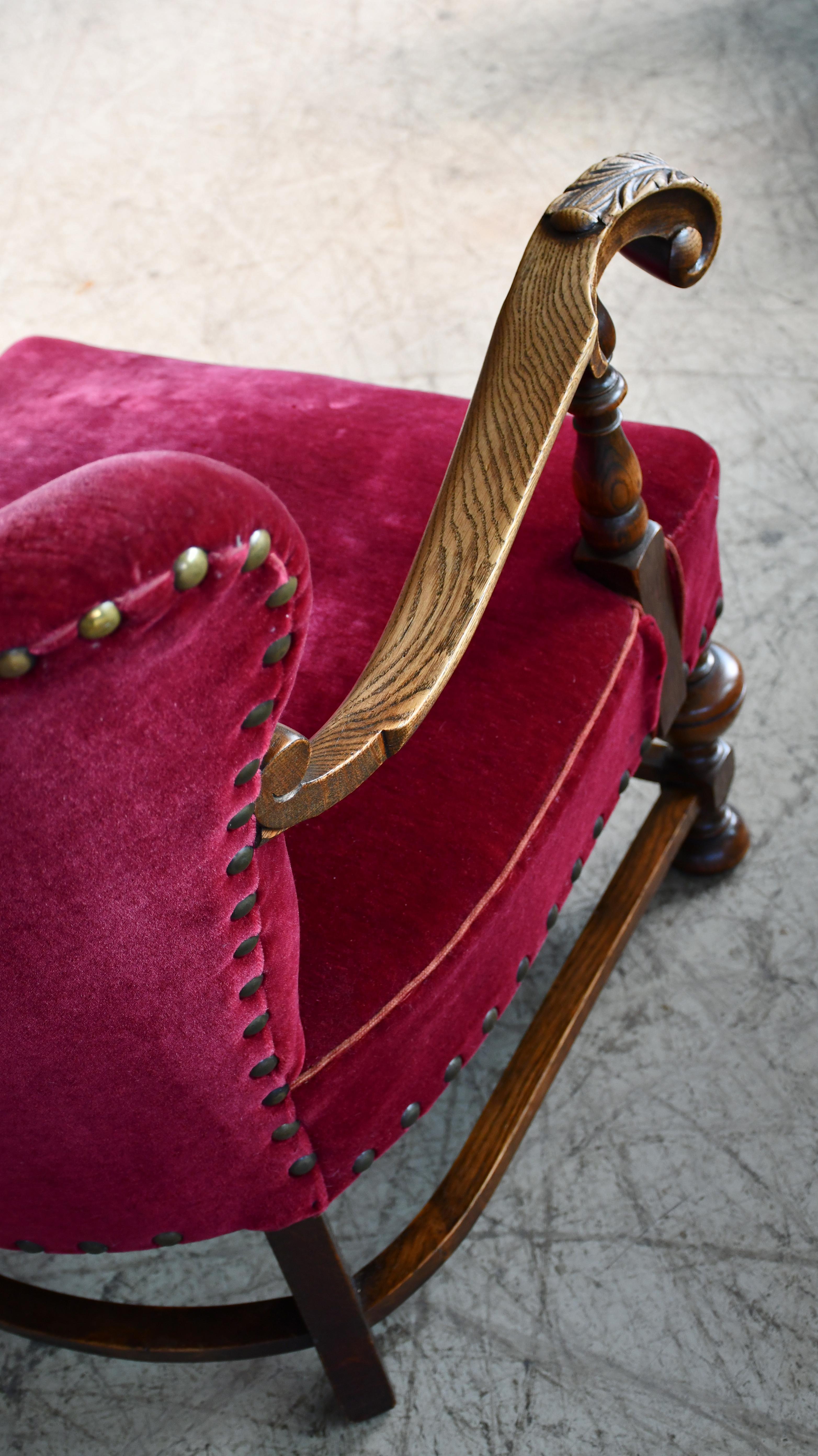 Danish Art Deco Lounge Chair in Red Mohair and Fancy Carved Oak, 1930's For Sale 4