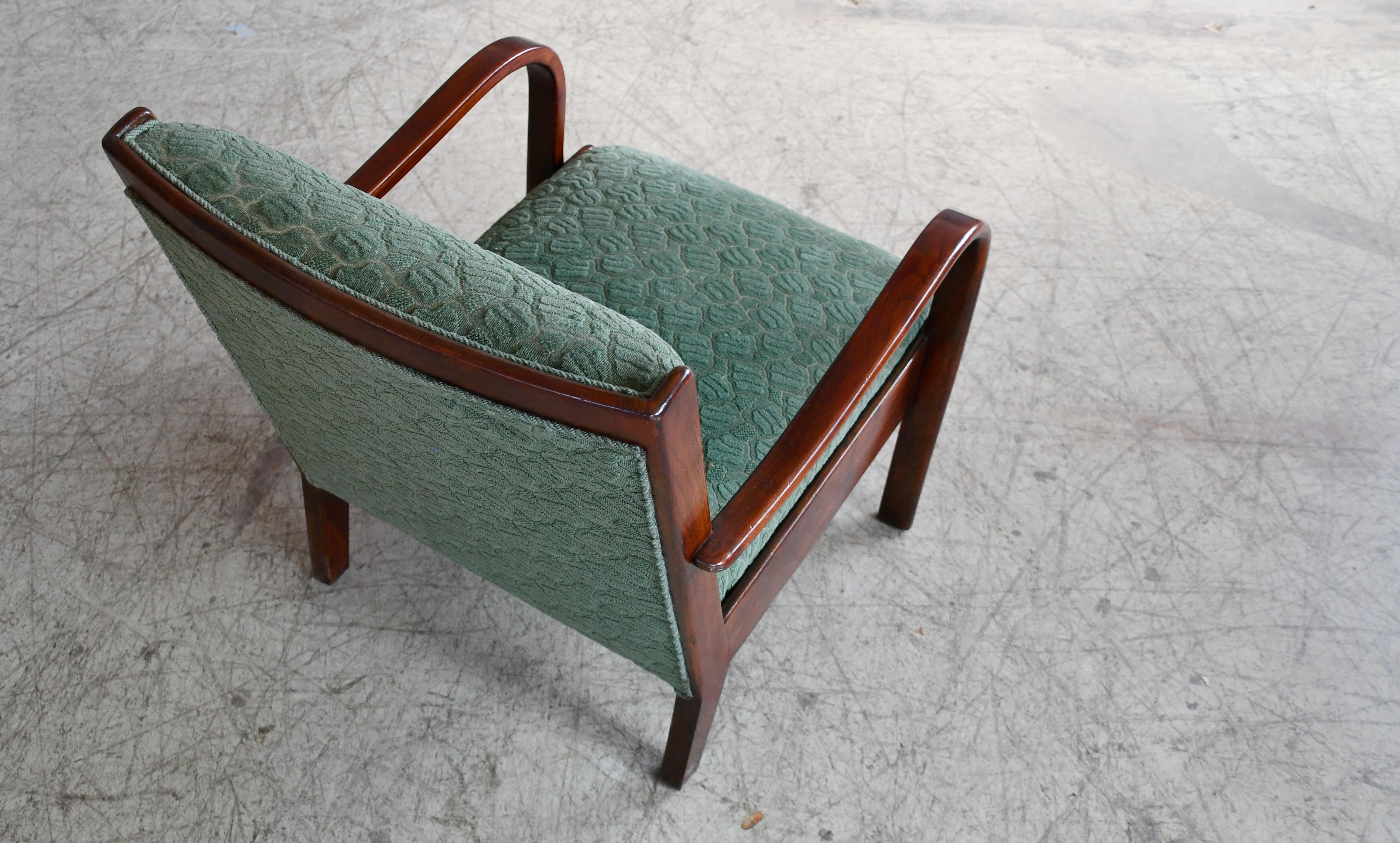 Poltroncina danese Art Déco con braccioli aperti in mogano cubano 1930-40 In condizioni buone in vendita a Bridgeport, CT