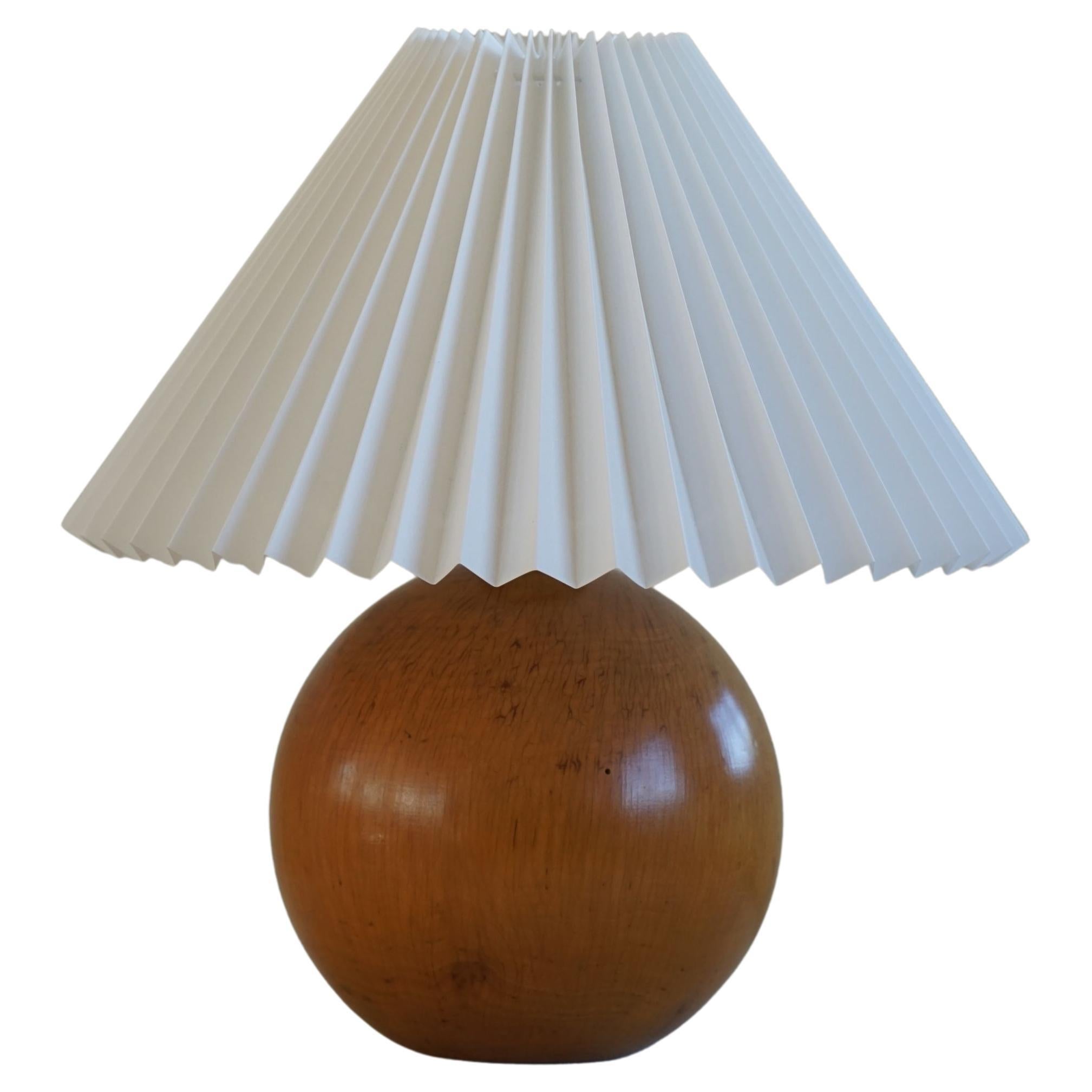 Danish Art Deco Round Wooden Table Lamp in Birch, 1930s