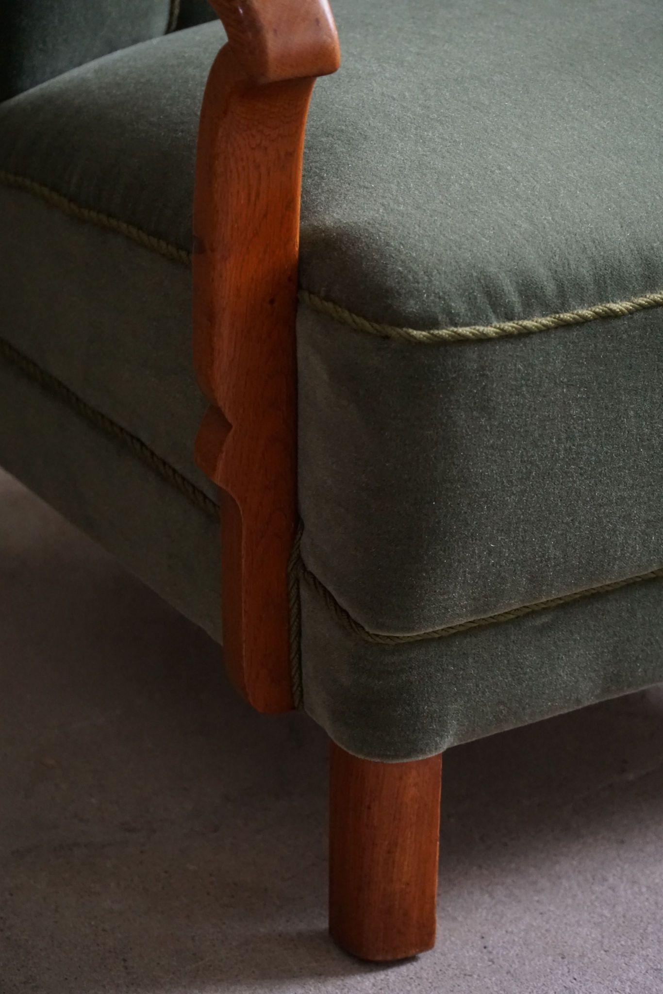 Art Decó danés, juego de 3 sillones de roble, retapizados en mohair verde, años 30 en venta 7