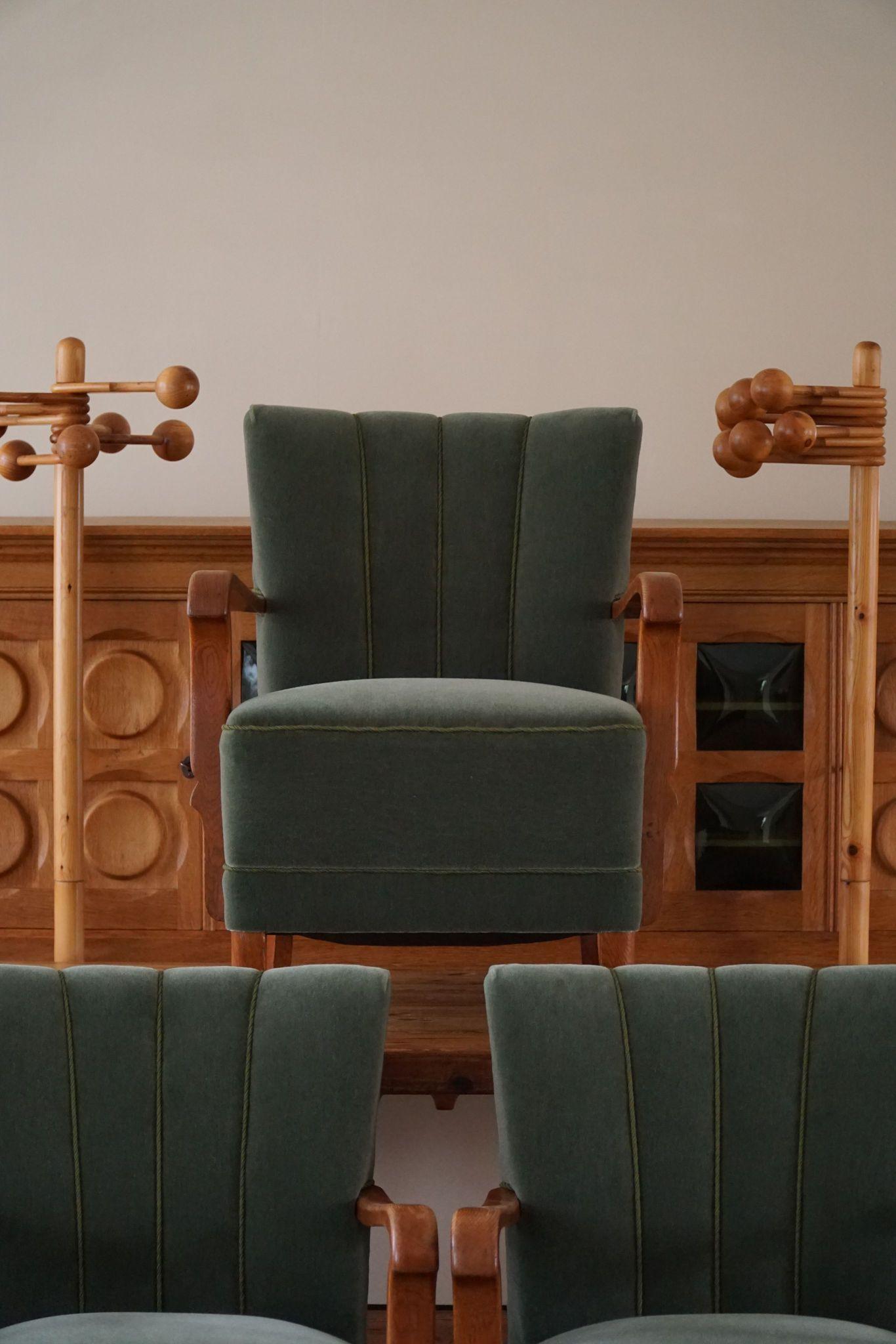 Art Decó danés, juego de 3 sillones de roble, retapizados en mohair verde, años 30 en venta 12