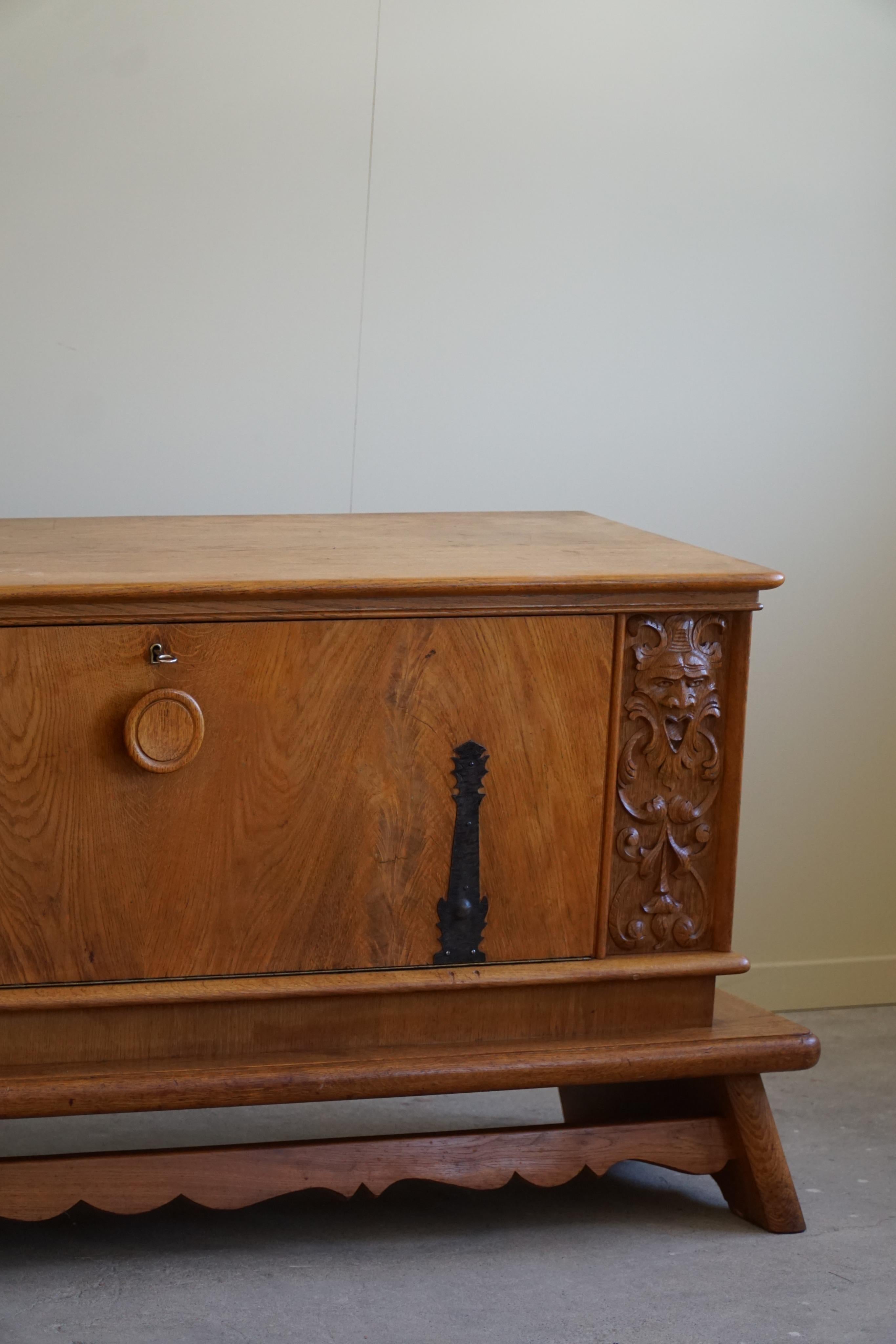 Danish Art Deco Sideboard Credenza in Solid Oak, Early 20th Century For Sale 13