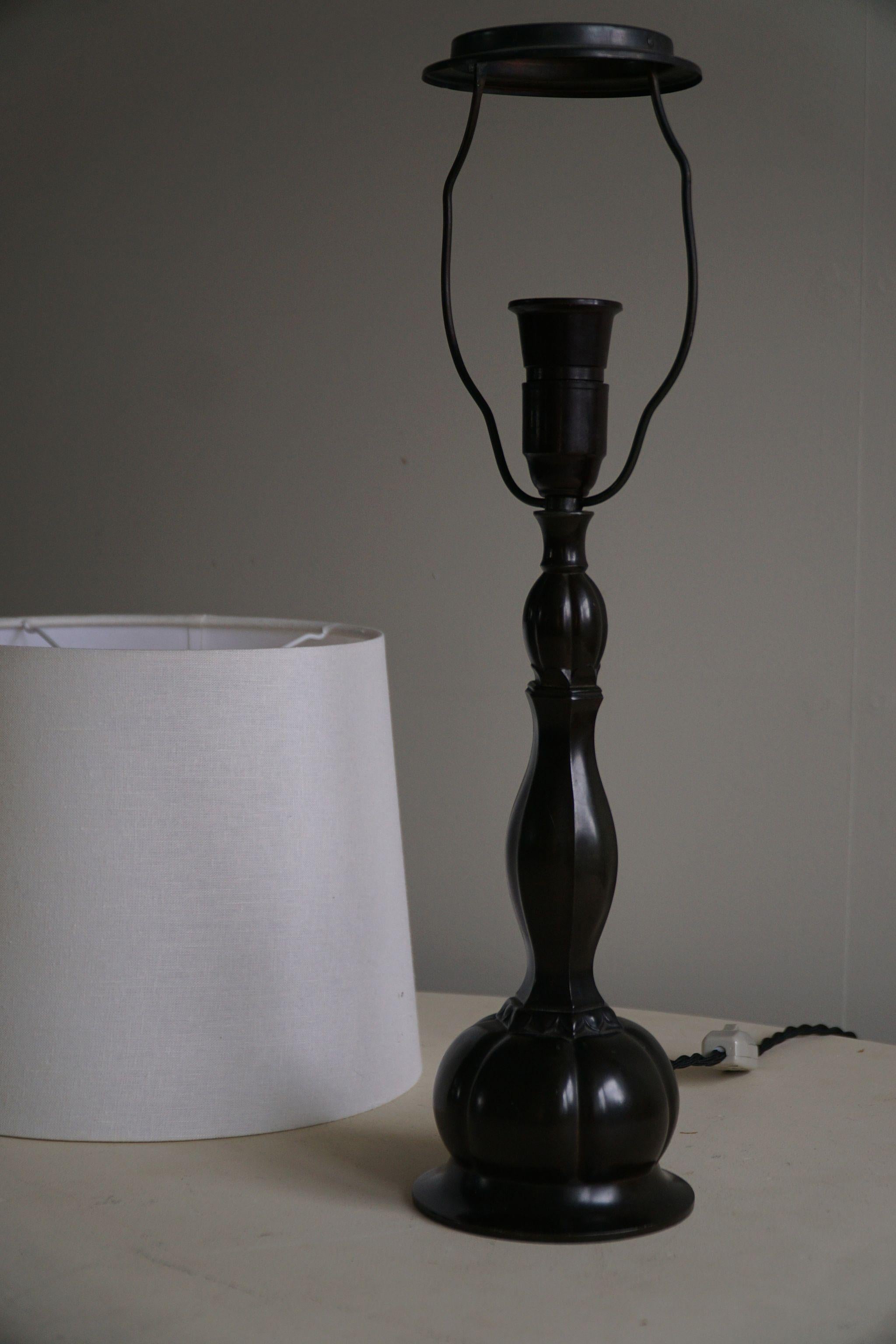 Lampe de table Art déco danoise Just Andersen en Diskometal, Modèle 80D, 1920 en vente 6