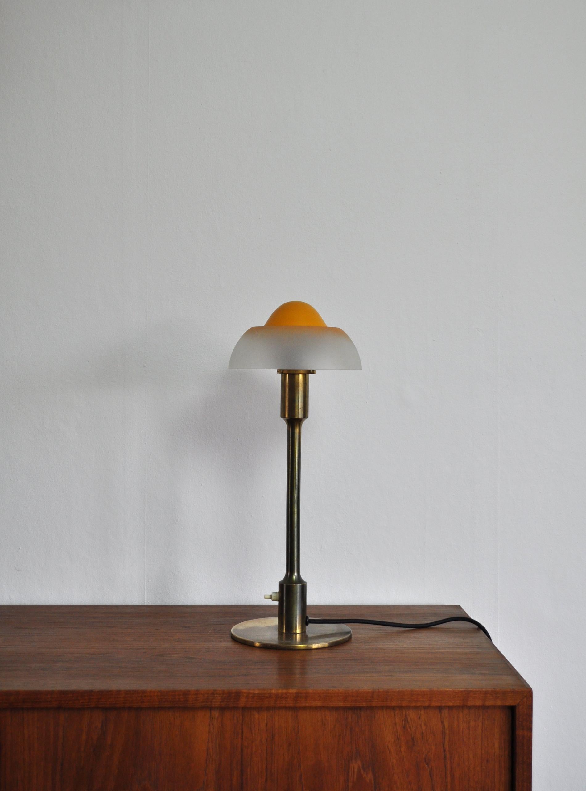 Danish Art Deco Table Lamp 'Fried Egg' by Fog & Mørup, 1930s In Good Condition In Vordingborg, DK