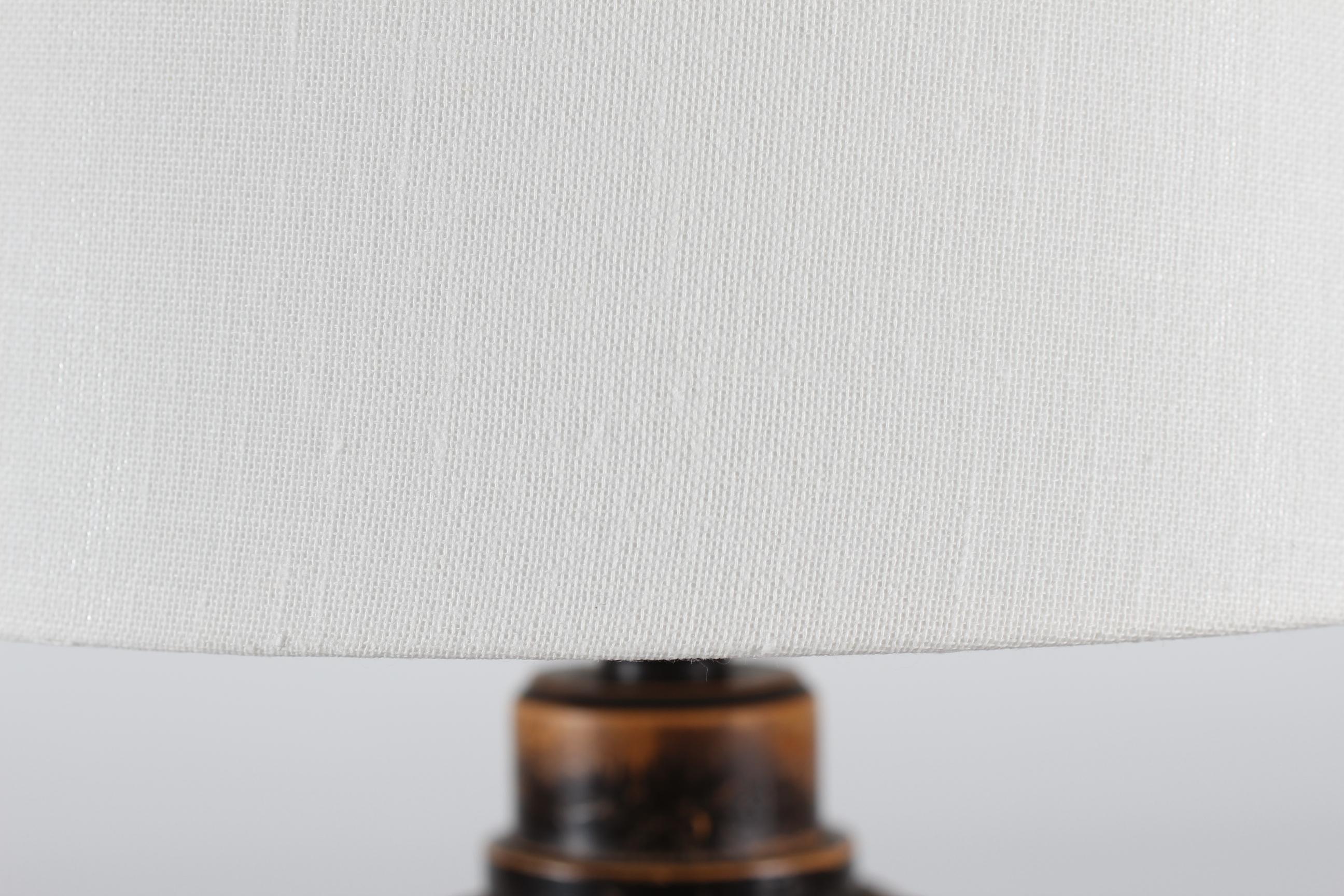 Danish Art Deco Table Lamp Melon Shaped of Painted Carved Wood, Circa 1940s For Sale 1