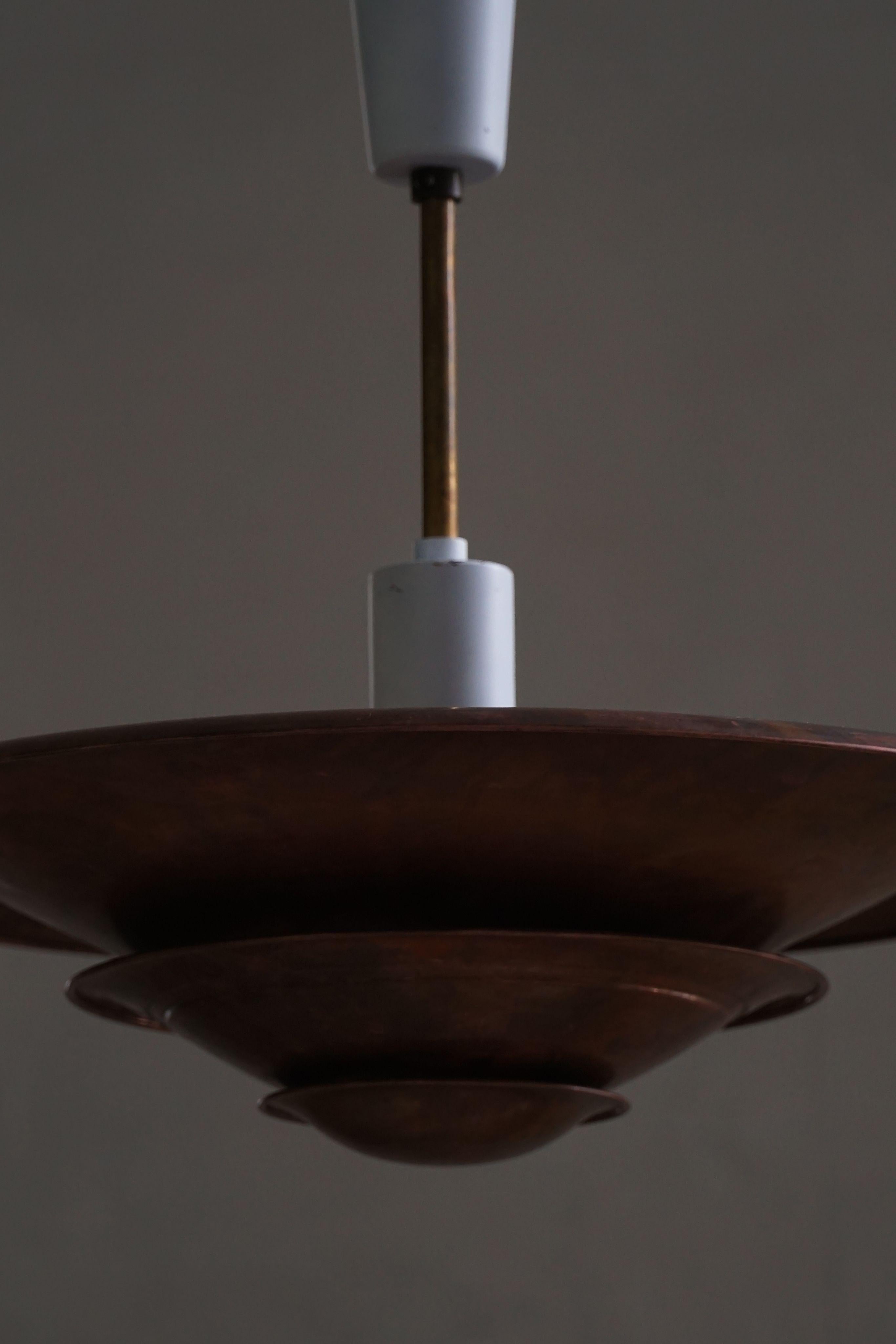 Ciondolo danese Art Deco a luce abbagliante di Louis Poulsen, modello 