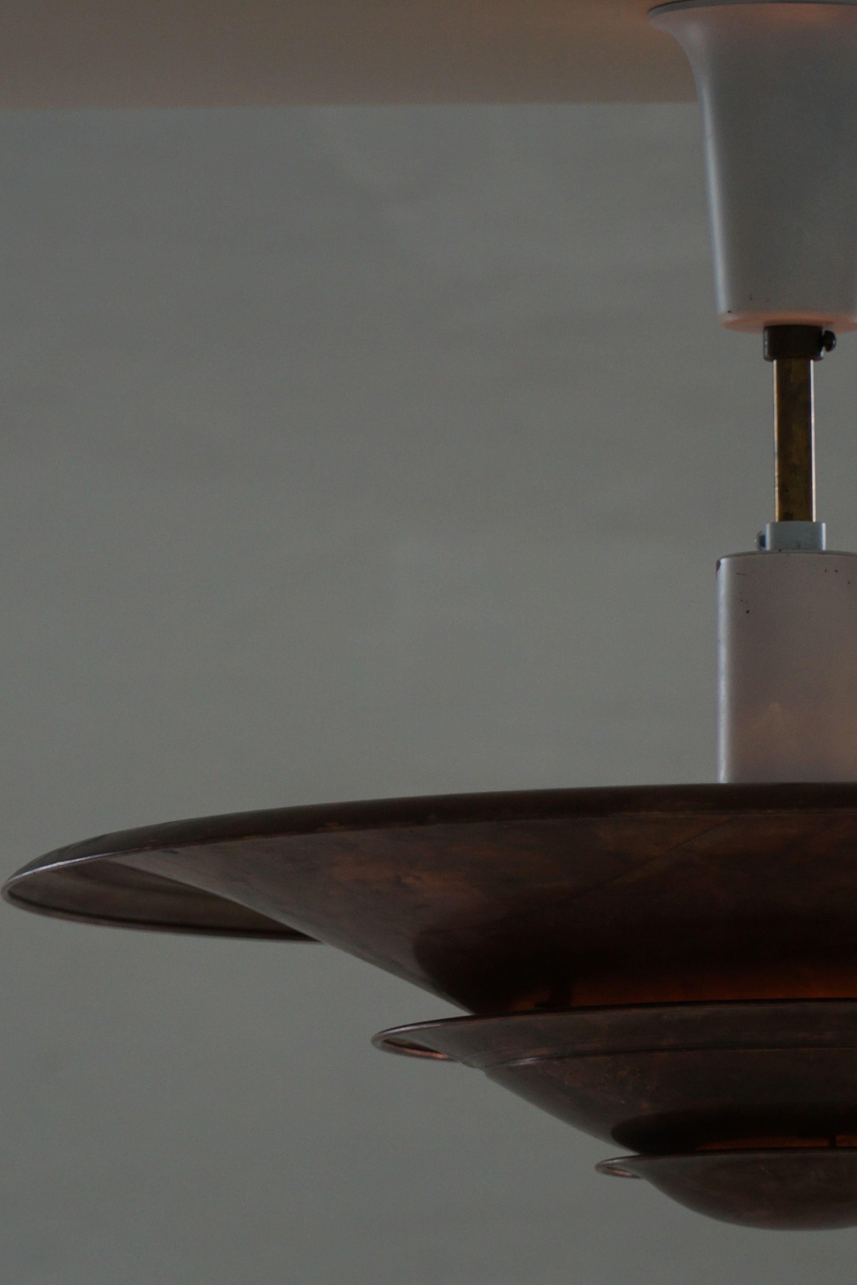 Ciondolo danese Art Deco a luce abbagliante di Louis Poulsen, modello 