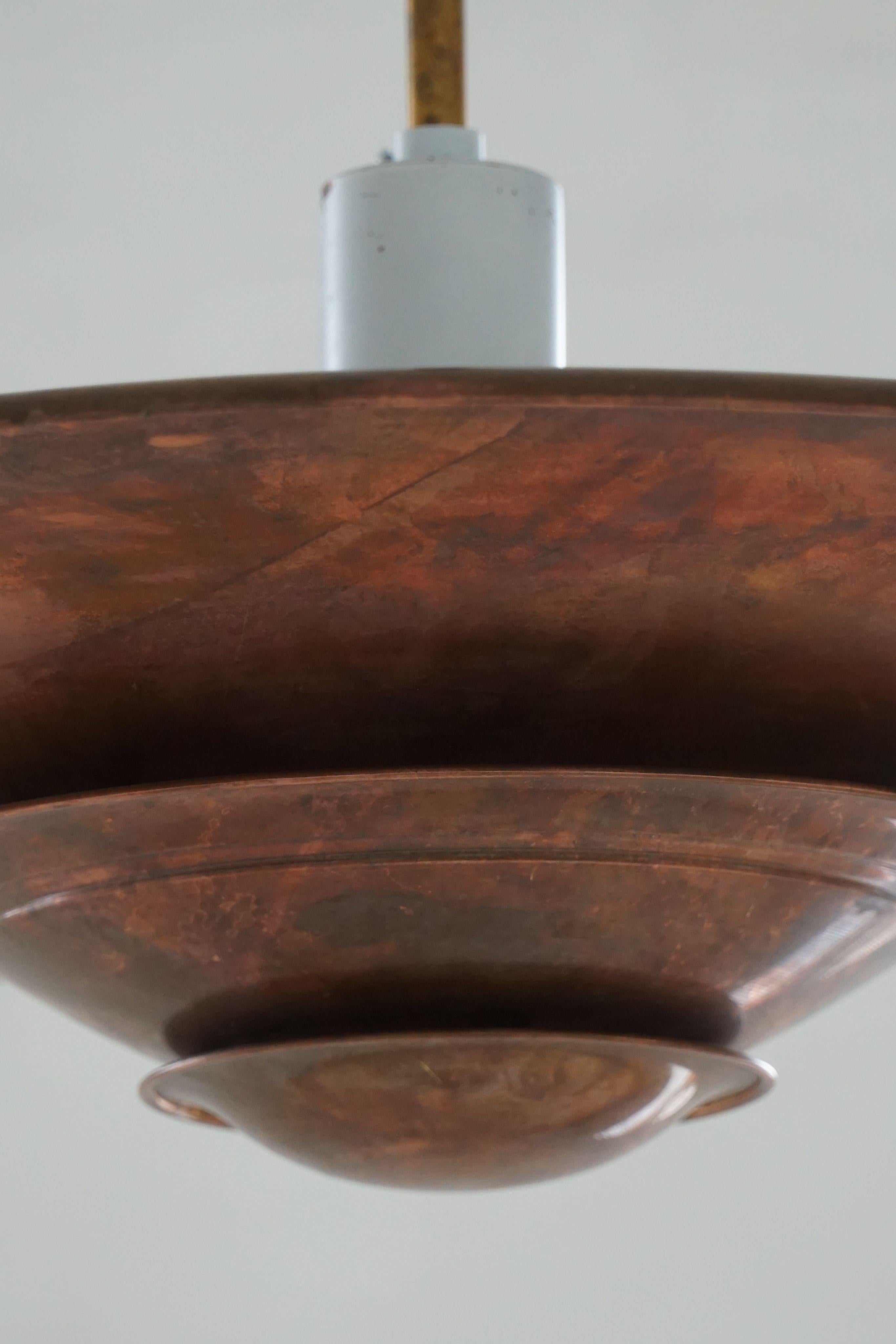 Ciondolo danese Art Deco a luce abbagliante di Louis Poulsen, modello 