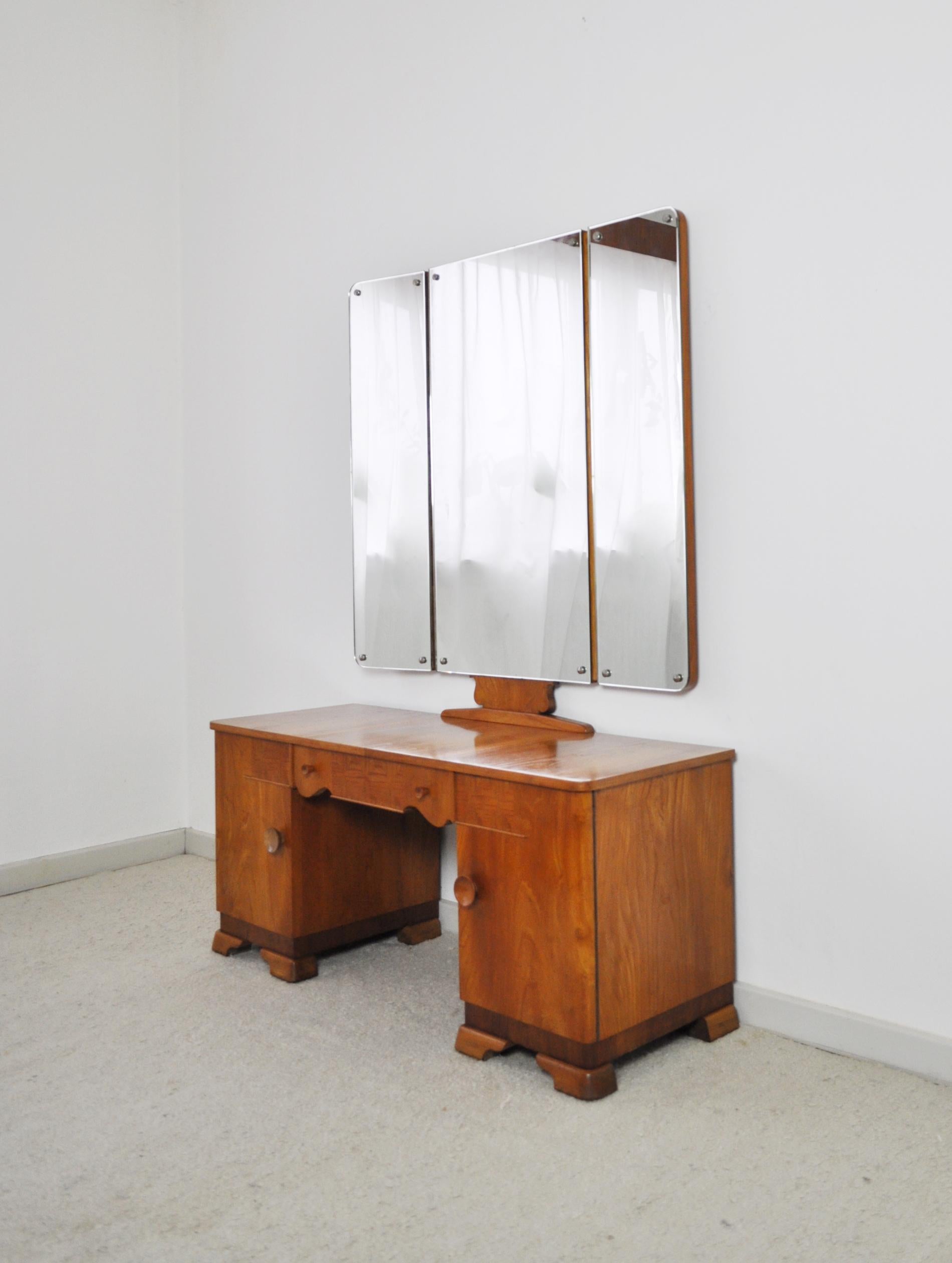 Danish Art Deco Vanity Desk with Tri-Folding Mirrors, 1930s For Sale 2