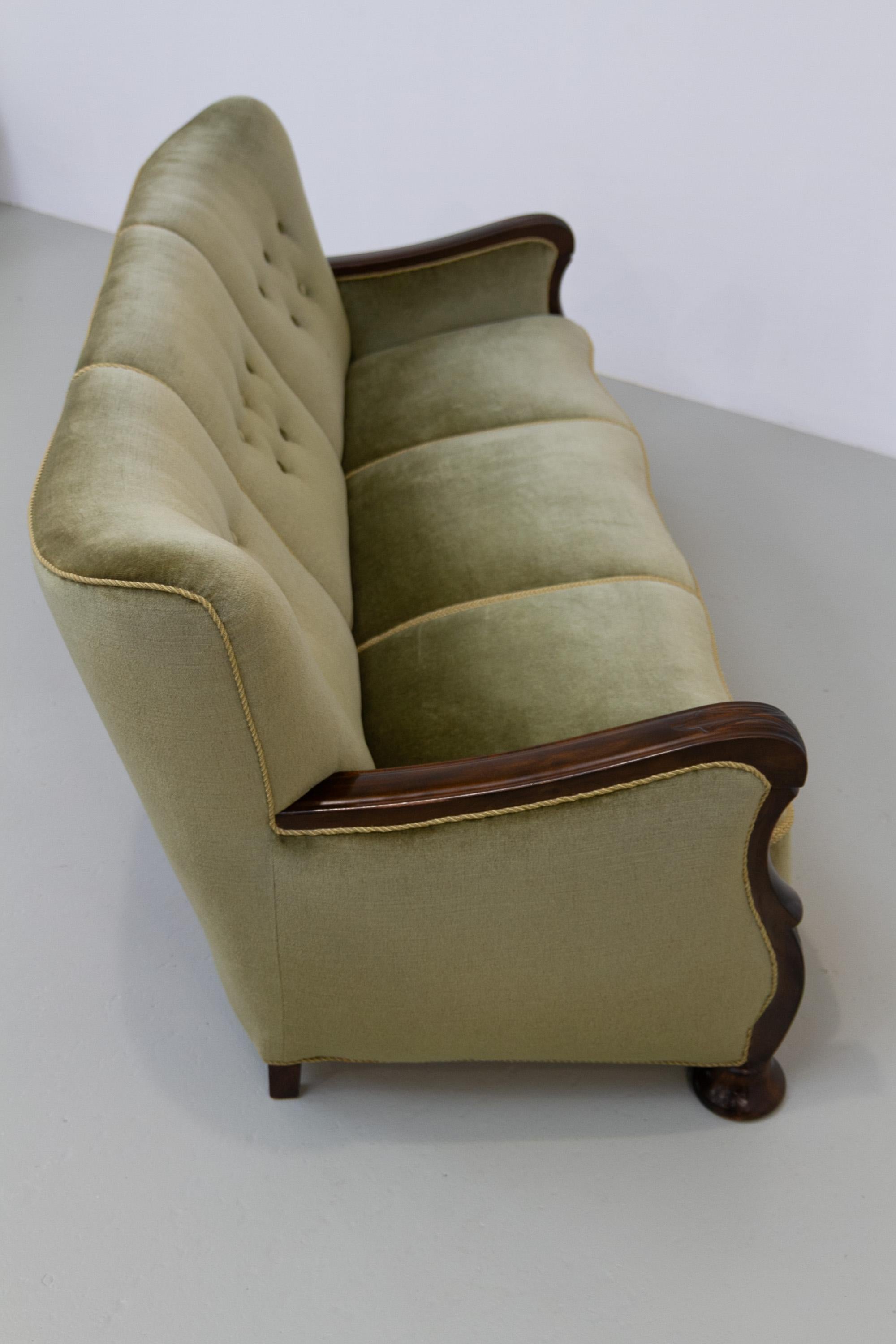 Canapé serpentin en velours art déco danois, années 1930. en vente 4