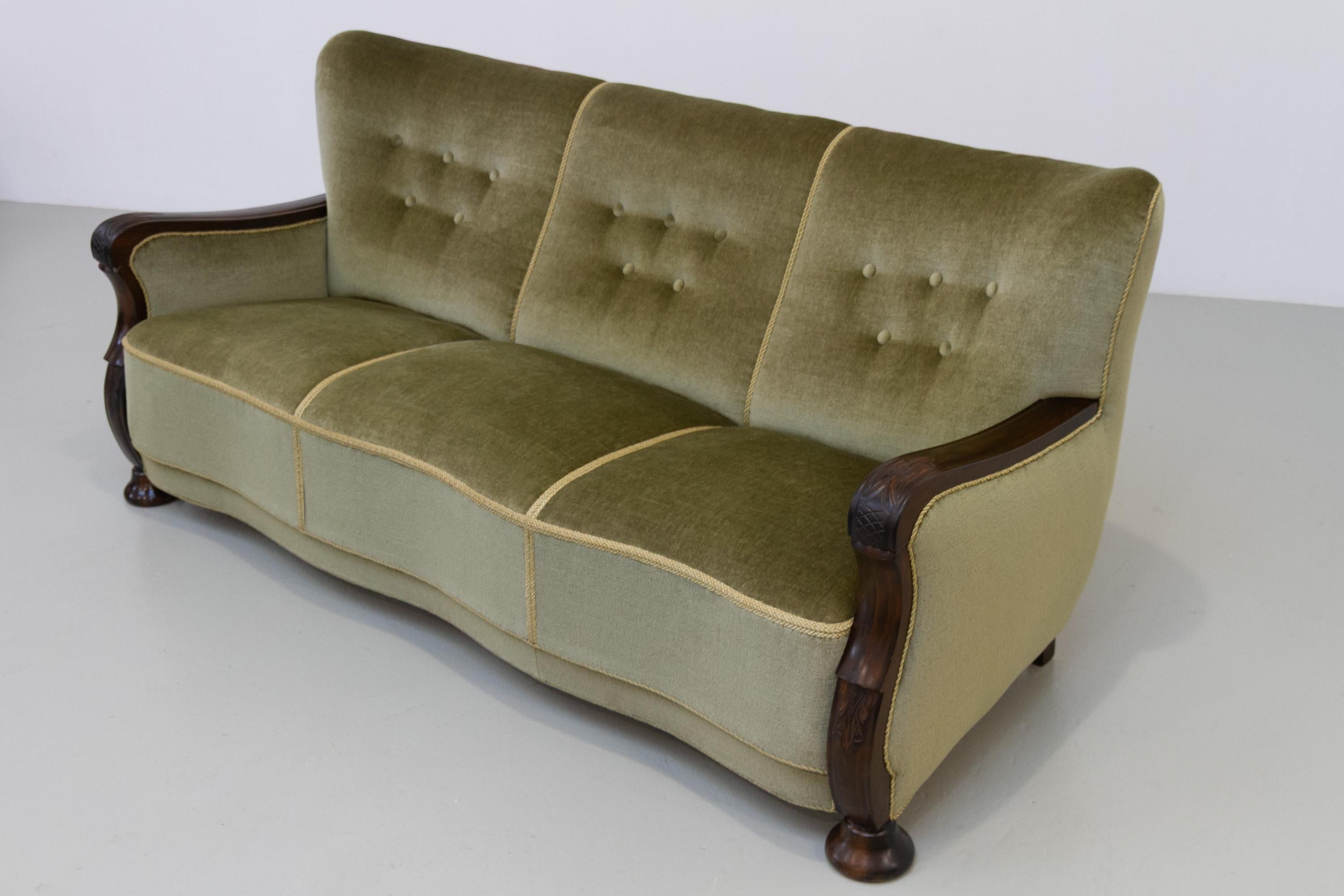 Canapé serpentin en velours art déco danois, années 1930. en vente 11