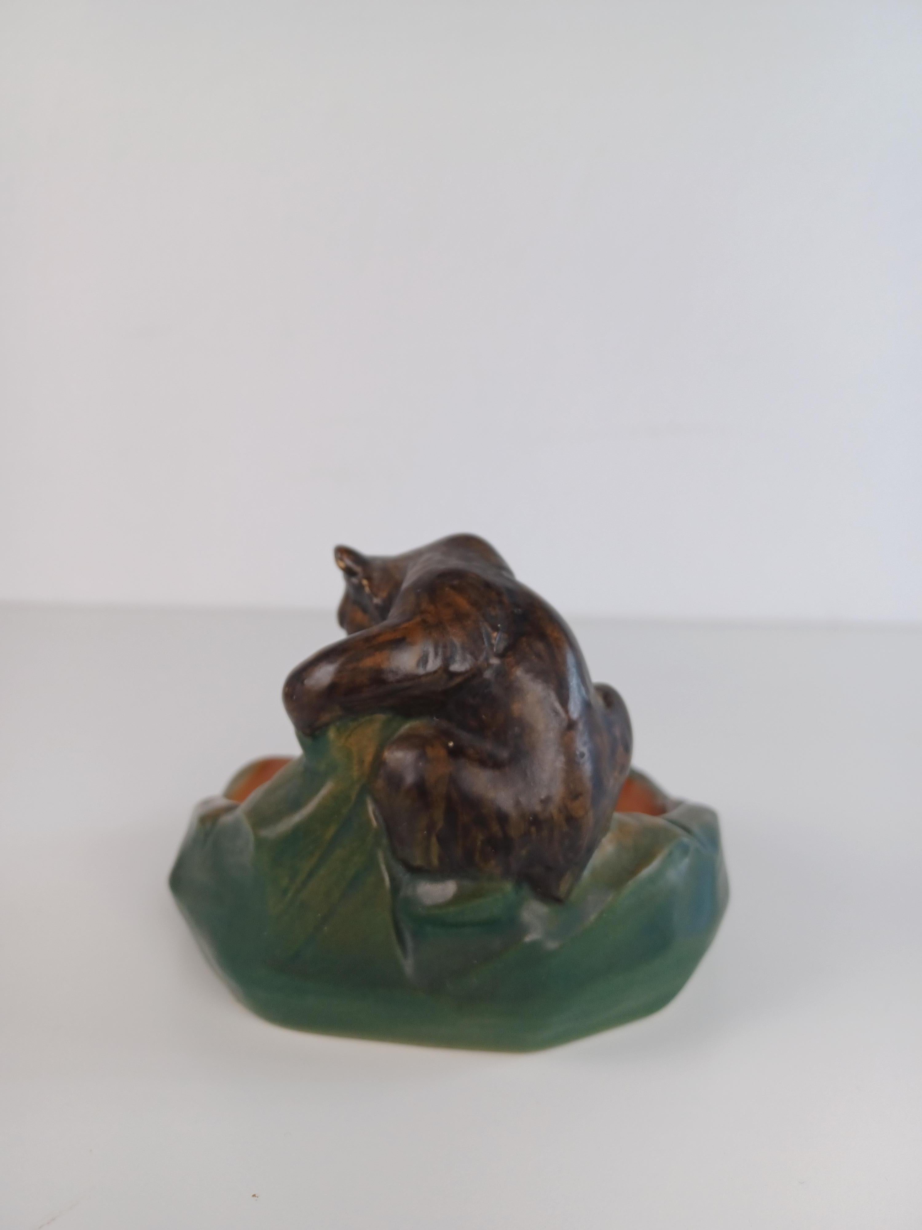 Vassoio / Ciotola per cenere con orsetto in stile Art Nouveau danese di Axel Sorensen per P. Ipsens Enke In condizioni buone in vendita a Knebel, DK