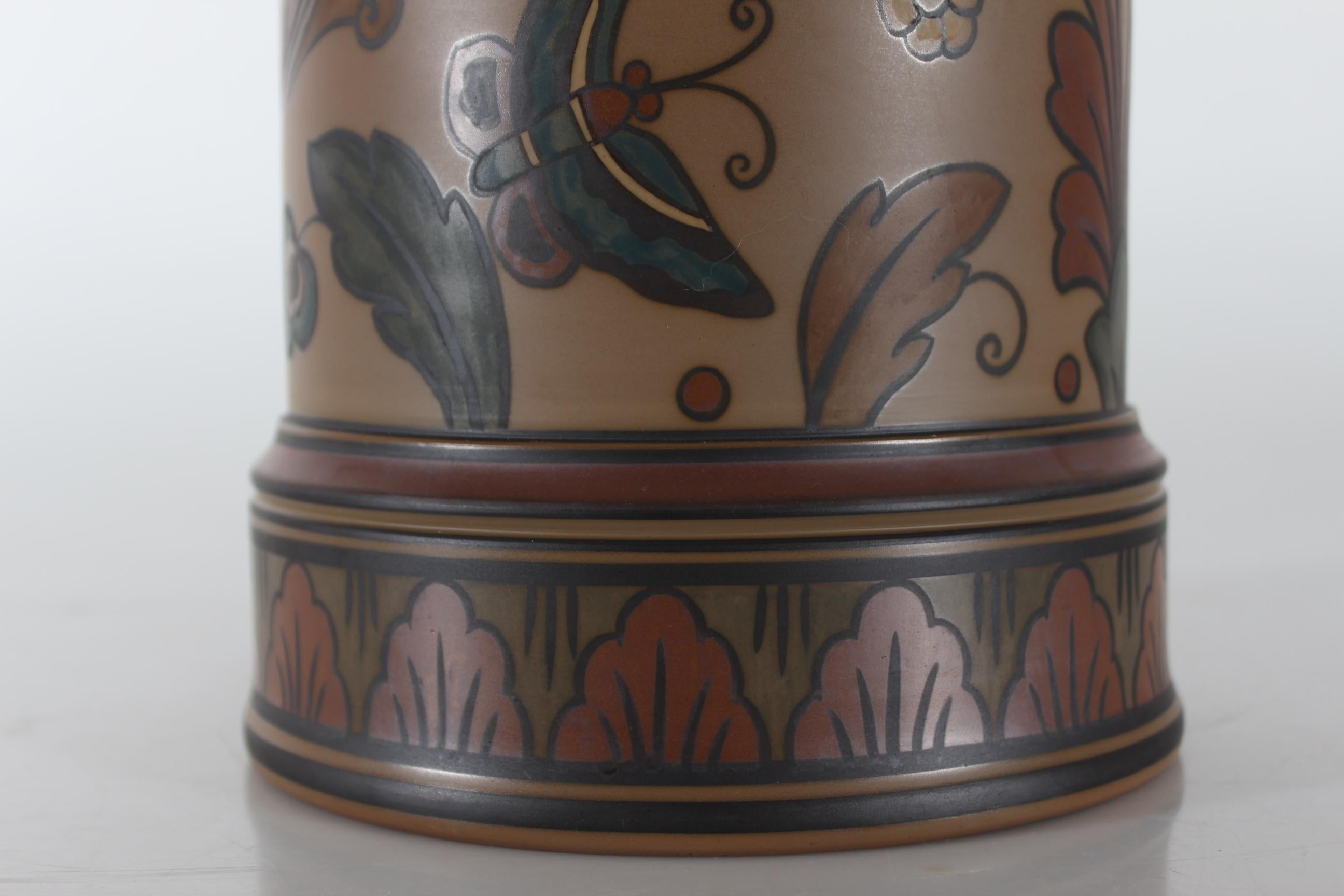 Dänische Jugendstil-Tischlampe mit Schmetterlingsmuster von L. Hjorth Ceramic Bornholm, 1920er Jahre im Angebot 5