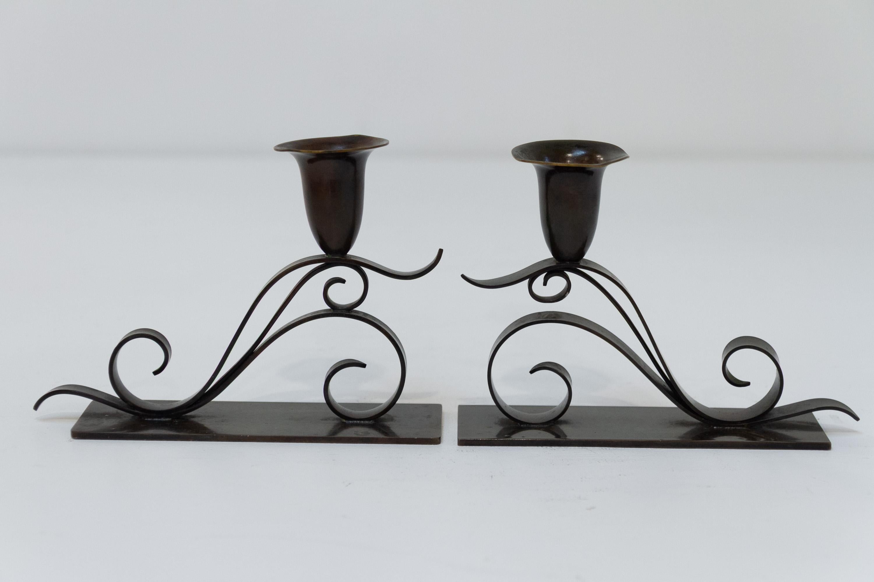 Portacandele danese in stile Art Nouveau di H. H. Bronzo, anni '20. Set di 2. in vendita 8