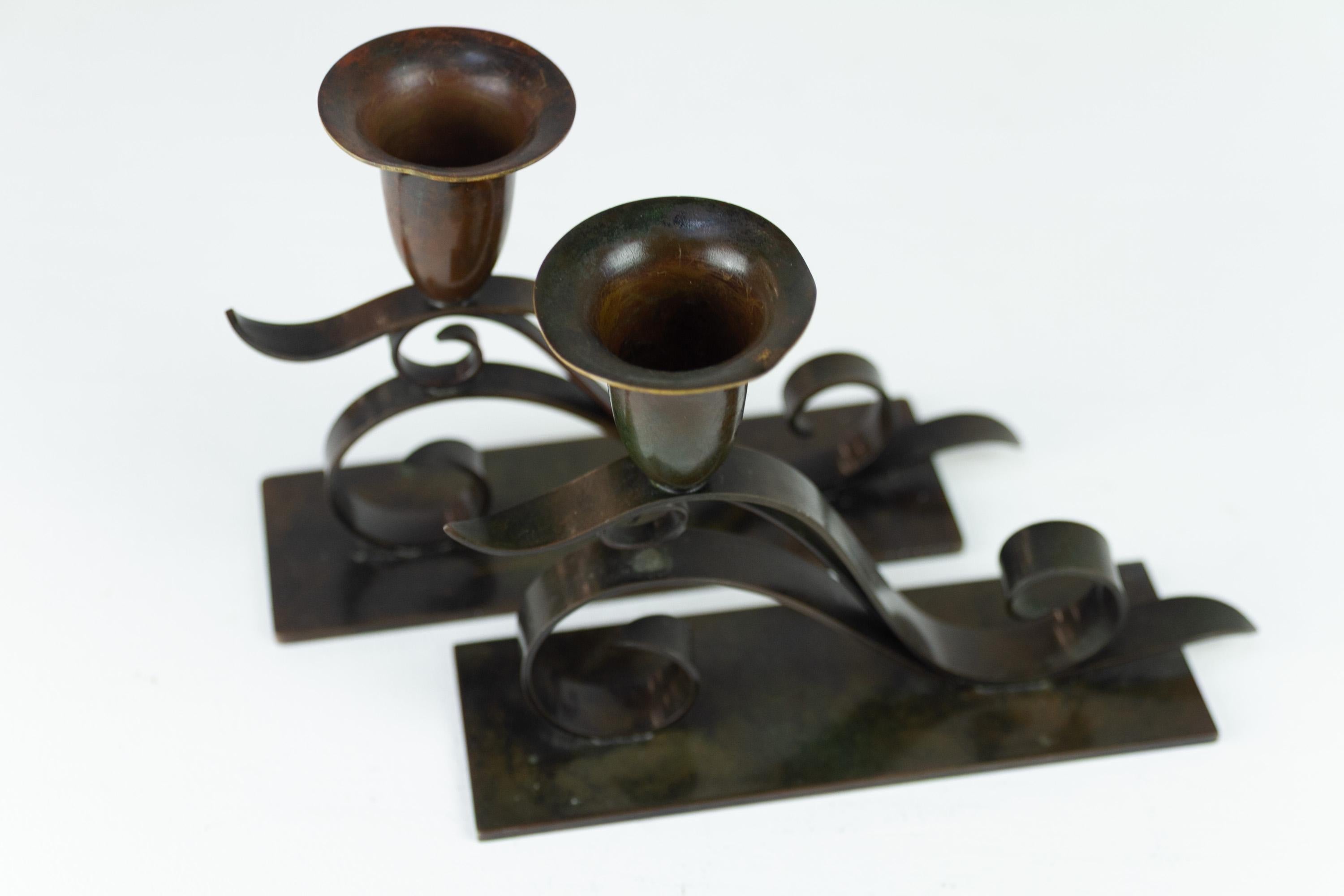 Danese Portacandele danese in stile Art Nouveau di H. H. Bronzo, anni '20. Set di 2. in vendita