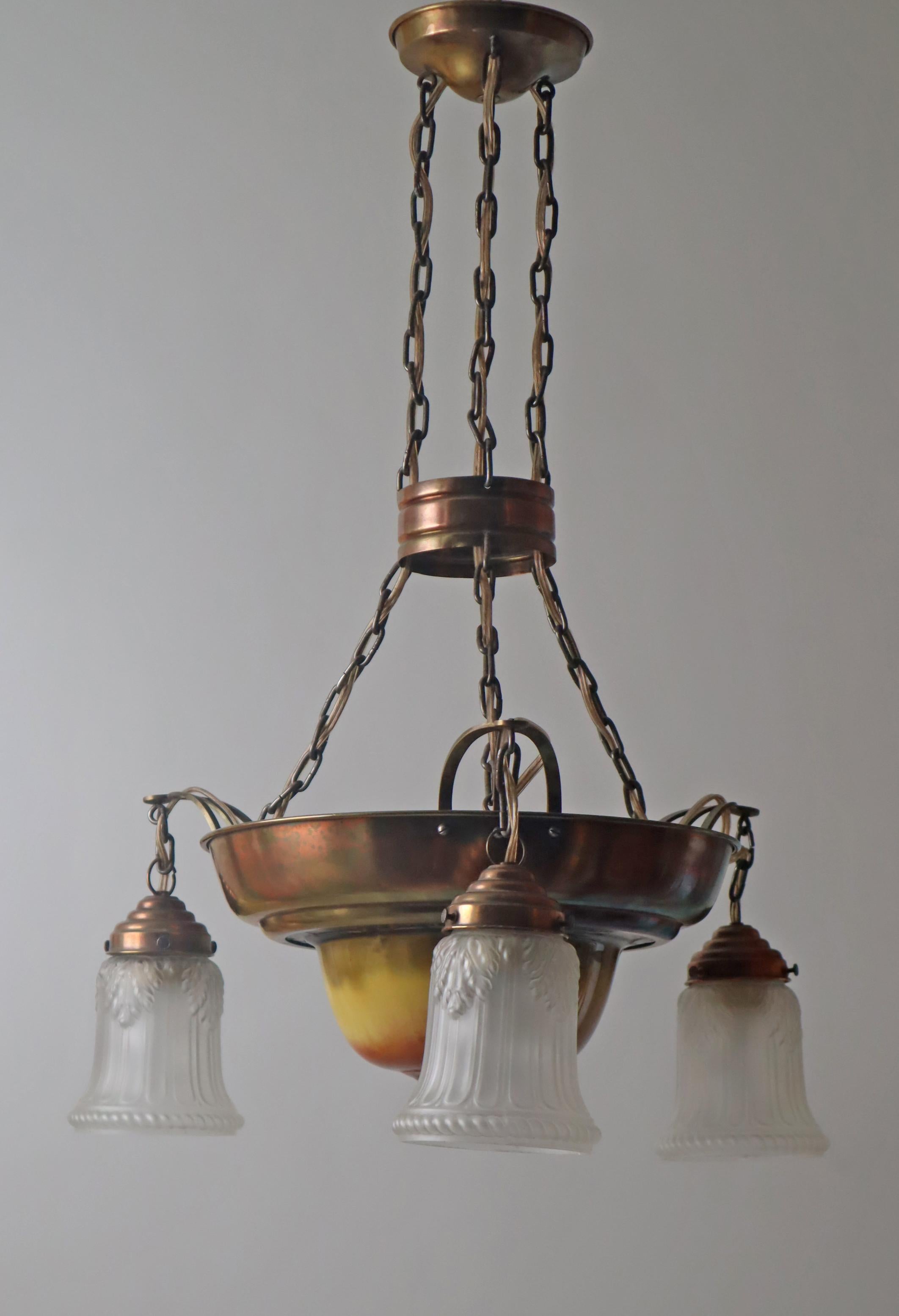 Danese Lampadario danese Art Nouveau in ottone, rame e ceramica del 1910 circa in vendita