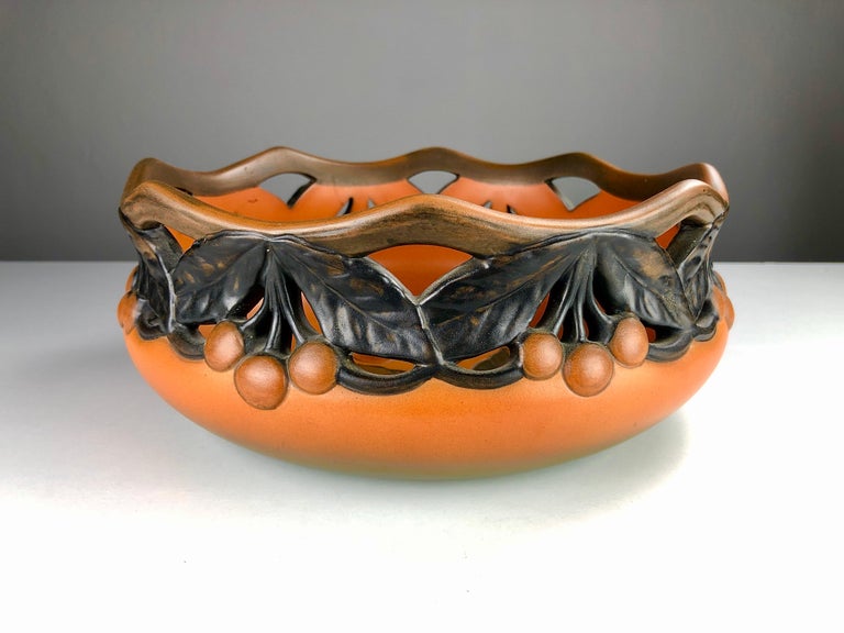 Art Nouveau bowl by the Danish sculptor Karen Hagen for P. Ipsens Enke in 1909.

The art nuveau cherry bowl is in excellent condition.

P. Ipsens Enke (1843 - 1955) was a very succesfull company that especially during the first part of the 1900´s