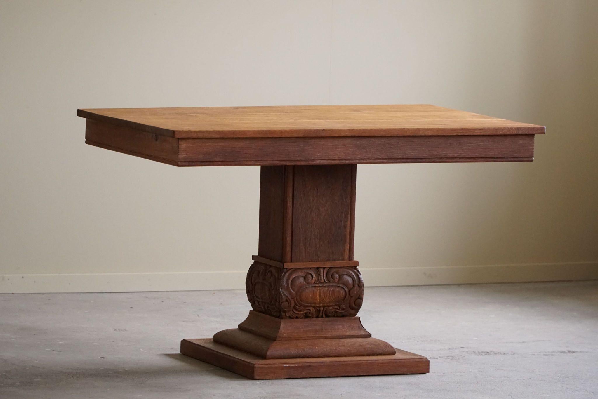 Danish Art Nouveau, Dining / Desk Table made in Oak, Early 20th Century For Sale 12