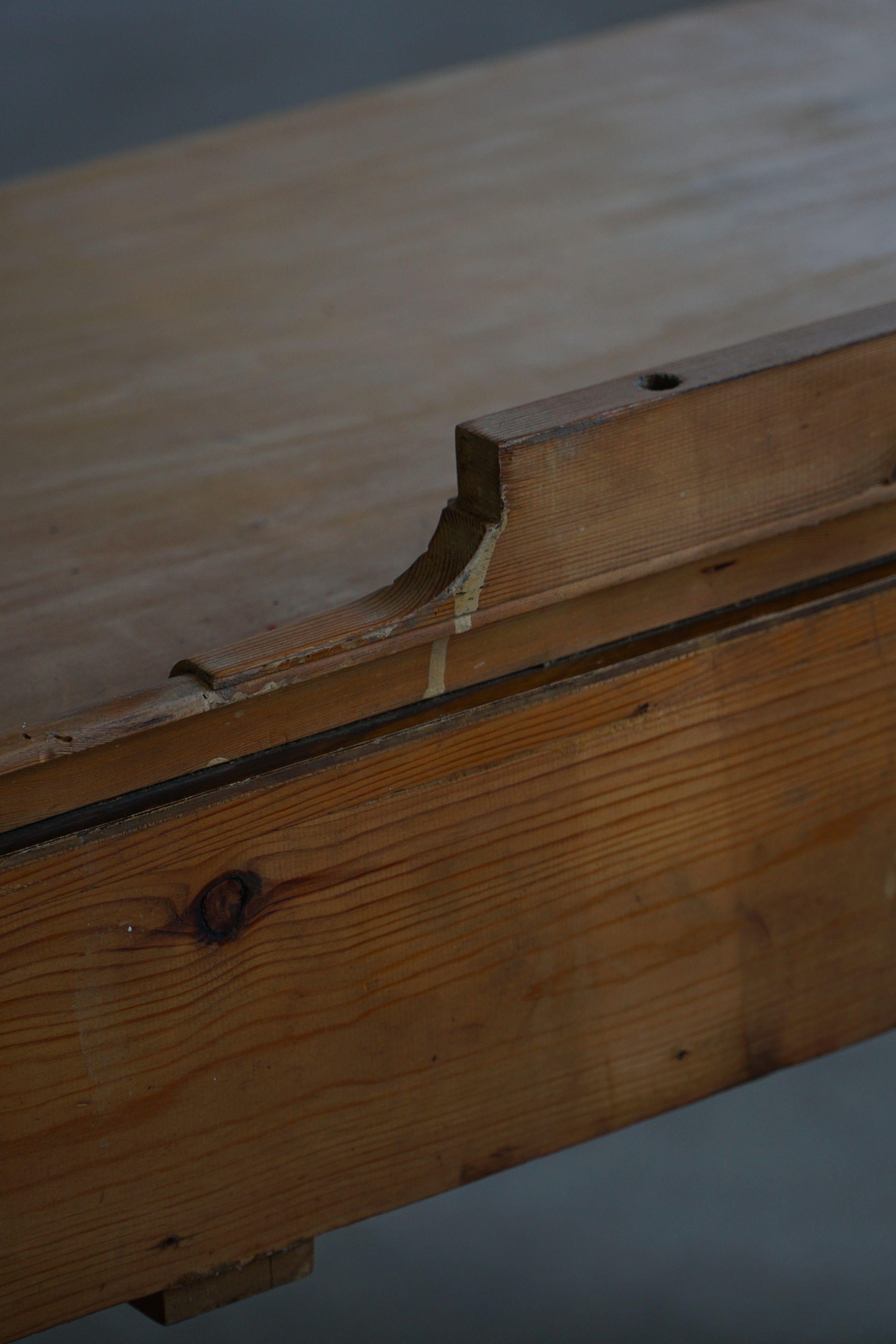 Danish Art Nouveau, Handcrafted Dressing Table / Desk in Pine, Early 20th C For Sale 2