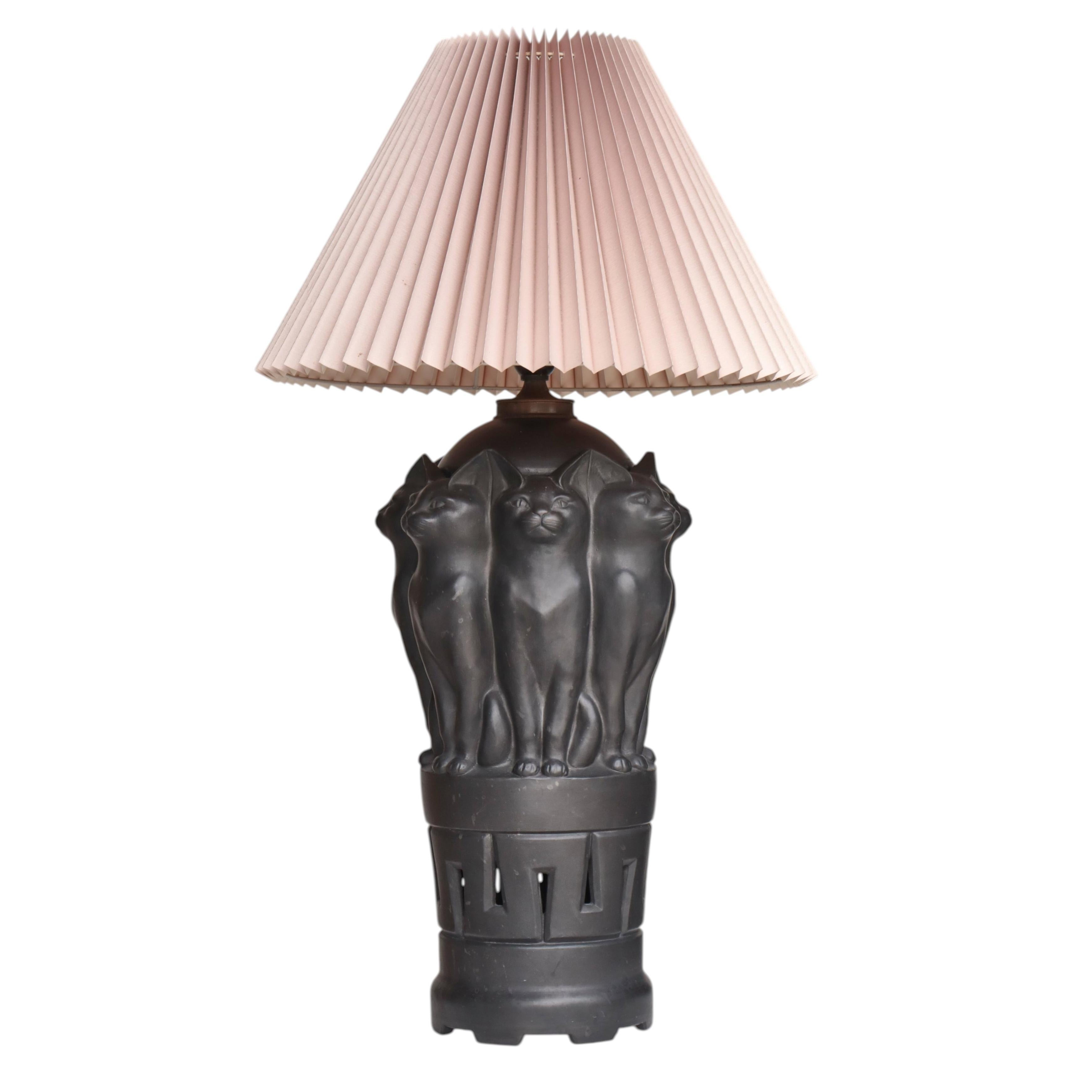 Danish Art Nouveau Large Table lamp, Black Terracotta w. Cats, L. Hjort, 1910s