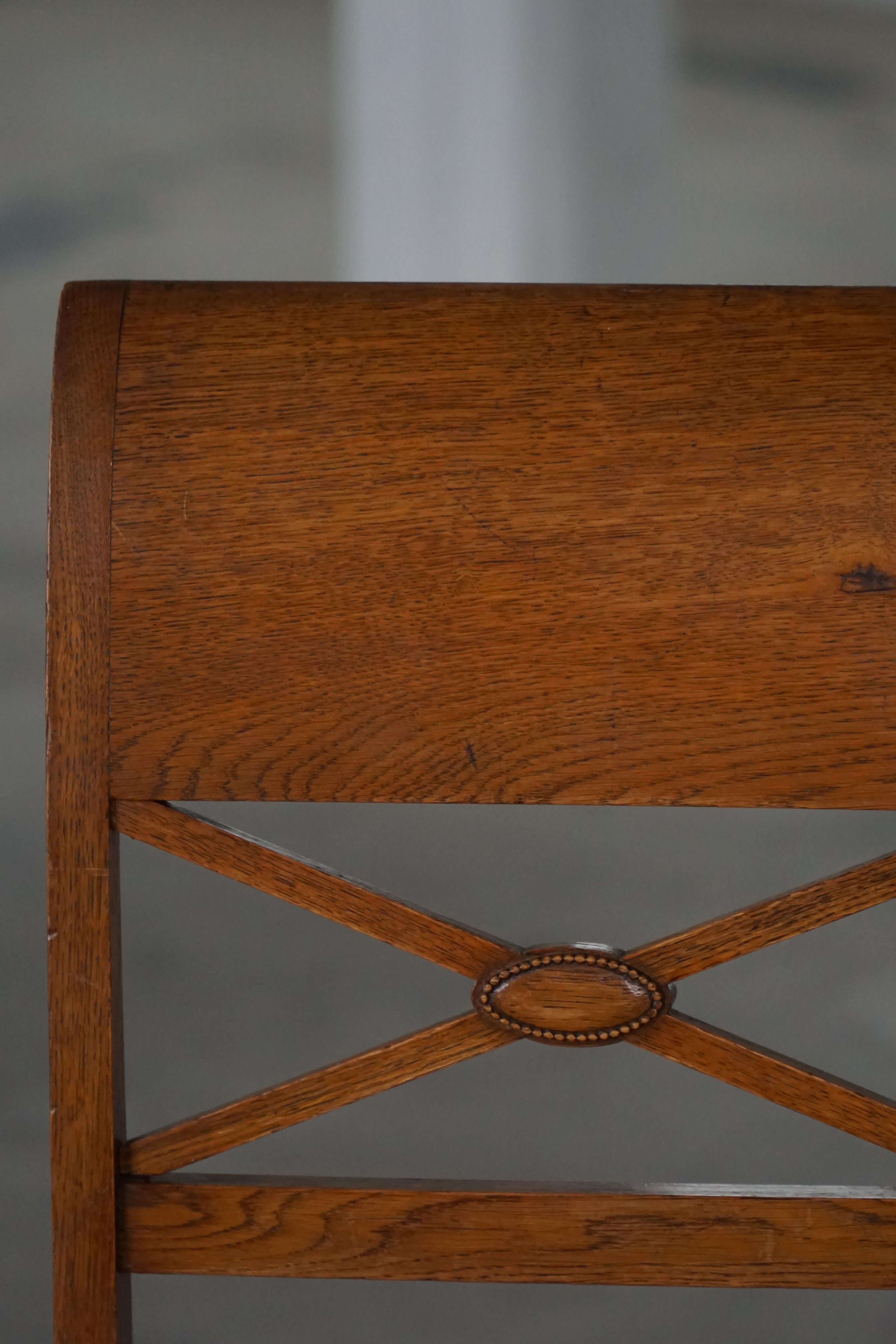 Set di 8 sedie da pranzo scultoree in Oak e pelle, anni '20, Art Nouveau danese in vendita 6