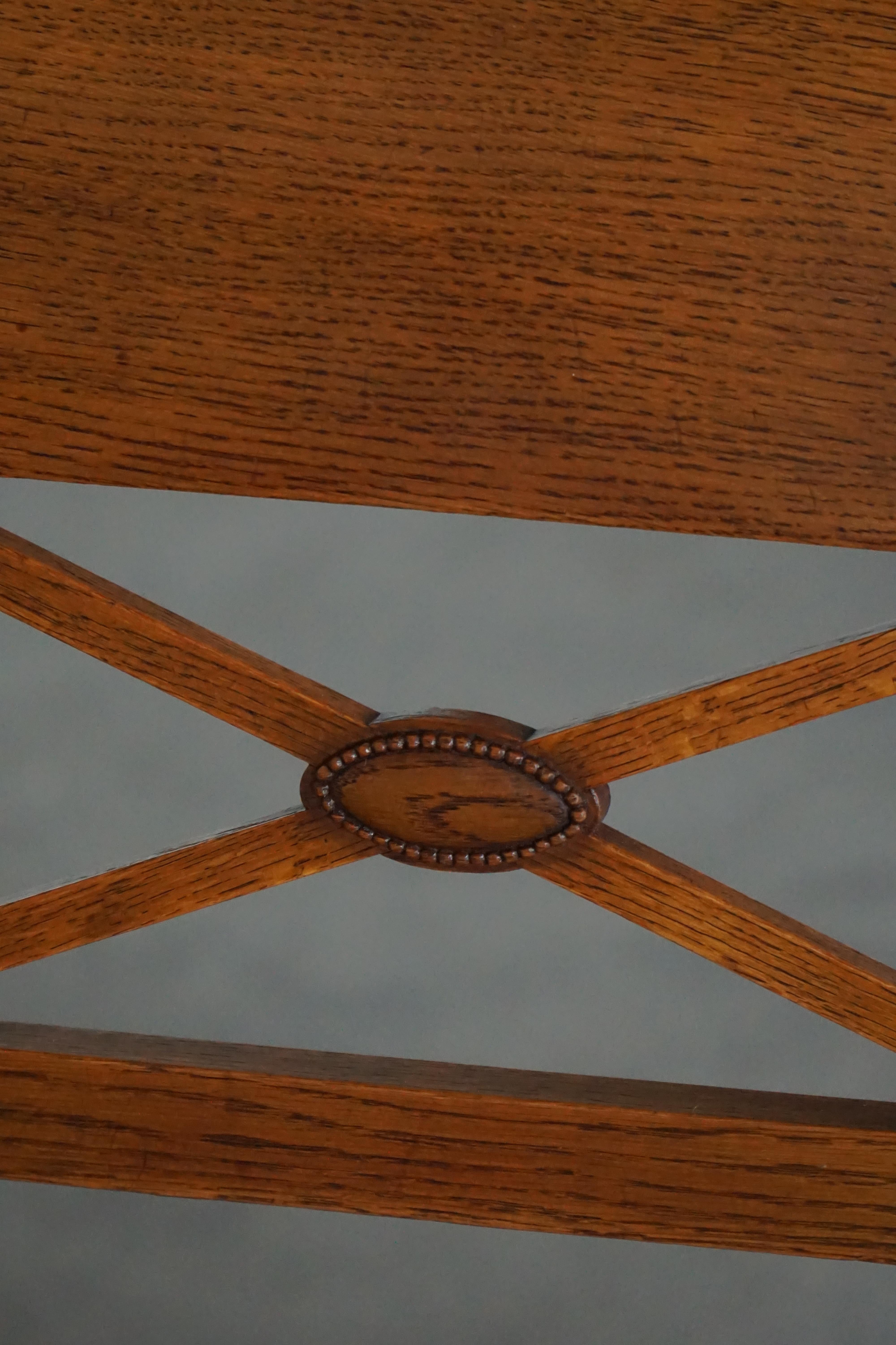 Set di 8 sedie da pranzo scultoree in Oak e pelle, anni '20, Art Nouveau danese in vendita 2