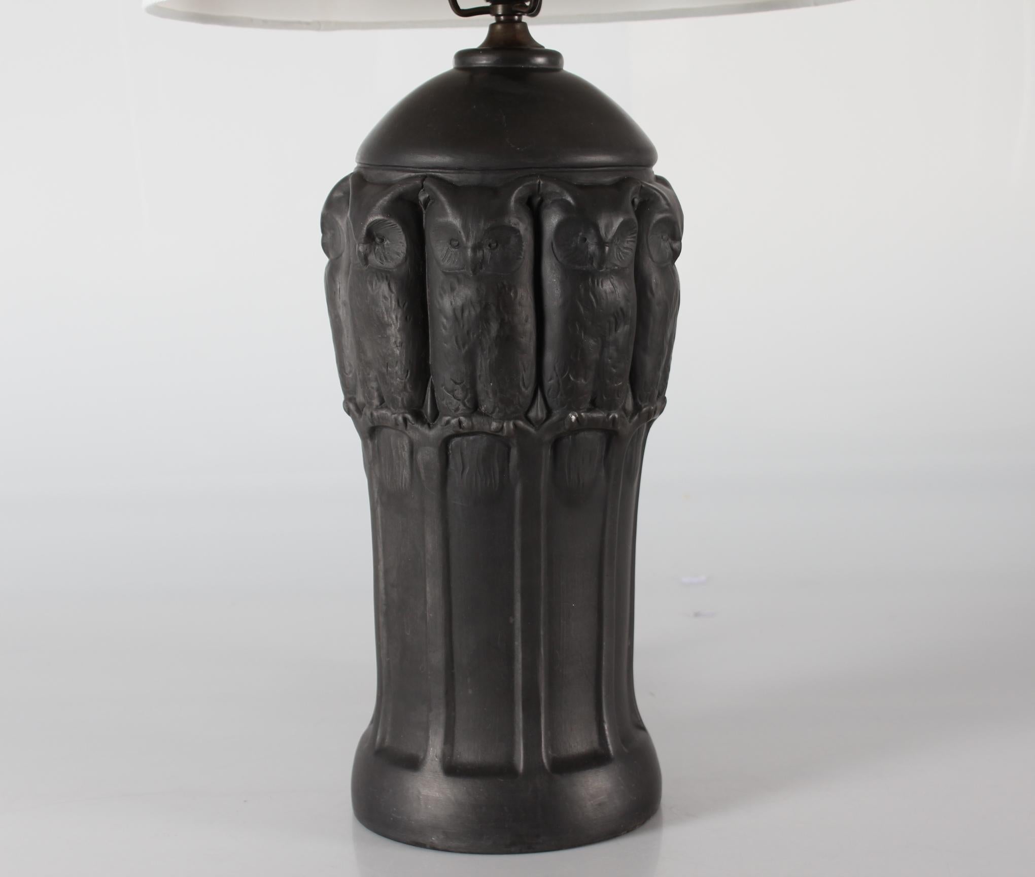 Danish Art Nouveau Table Lamp by L. Hjorth Ceramic, Black Terracotta with Owls  For Sale 5