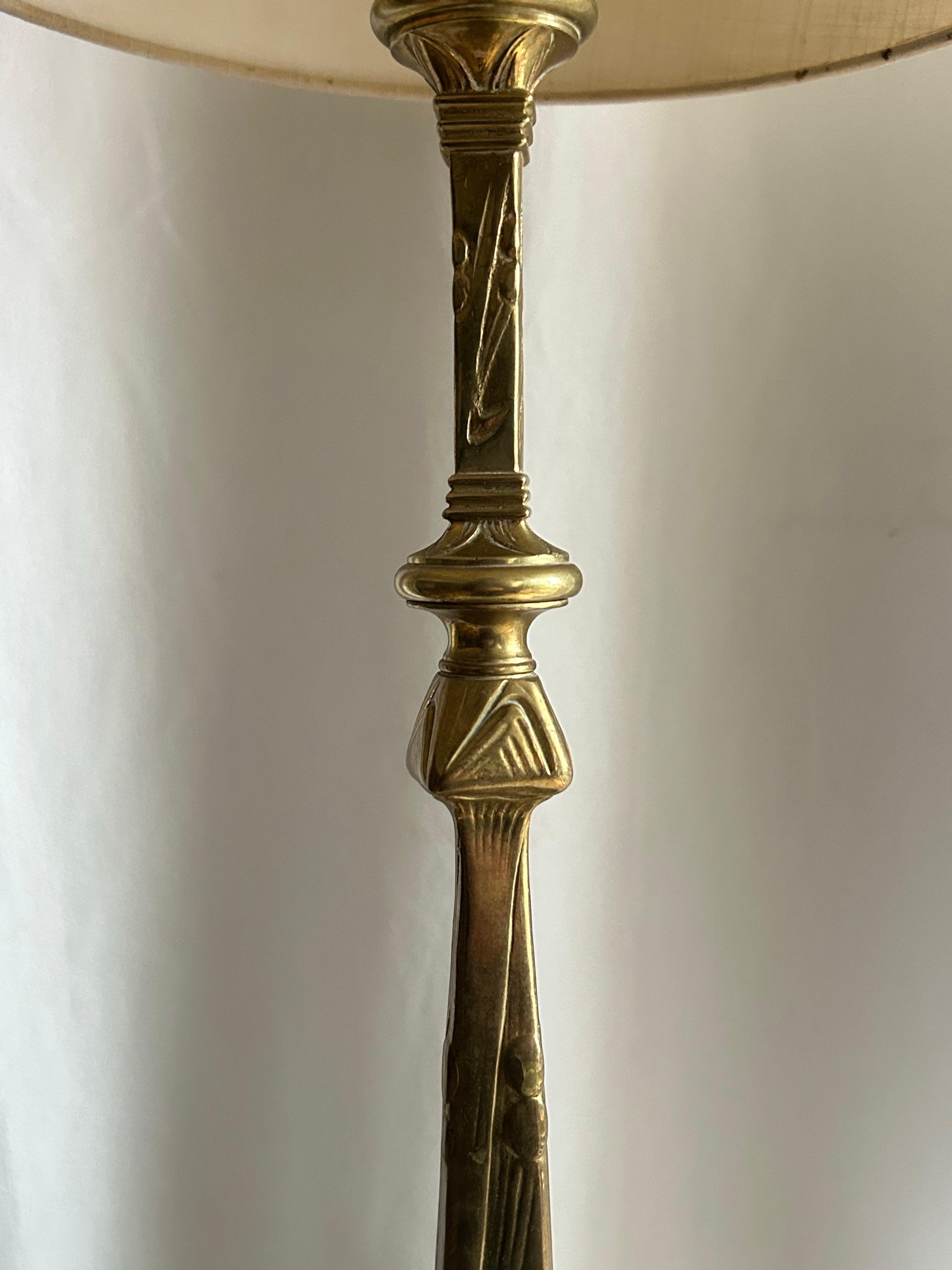 Danois Lampe de table danoise Art Nouveau en laiton massif, vers 1900 en vente