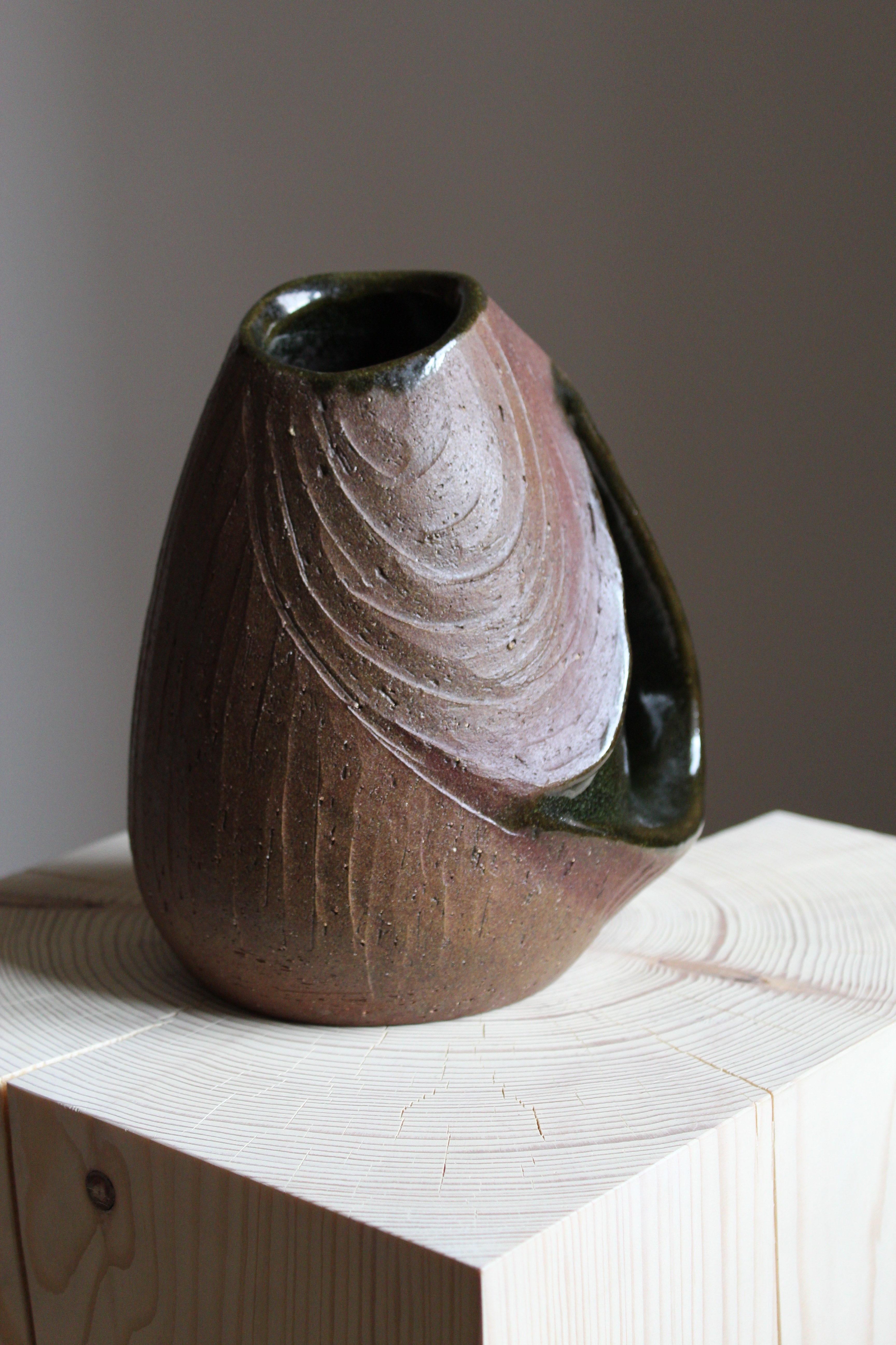 Danish Artist Studio Vase or Sculpture, Semi-Glazed Stoneware, Denmark, 1960s In Good Condition In High Point, NC