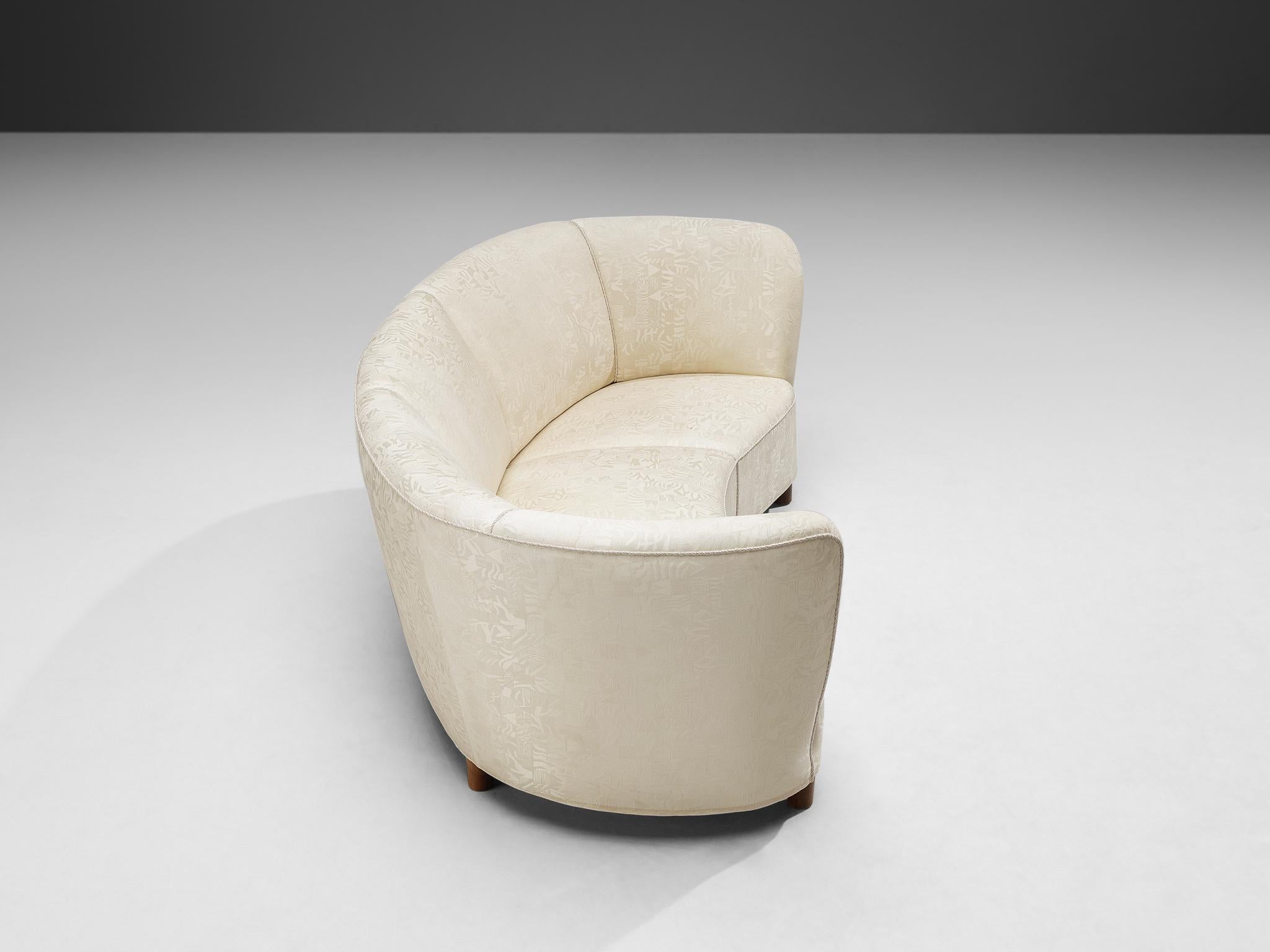 Fabric Danish Banana Sofa in Patterned Off White Upholstery  For Sale