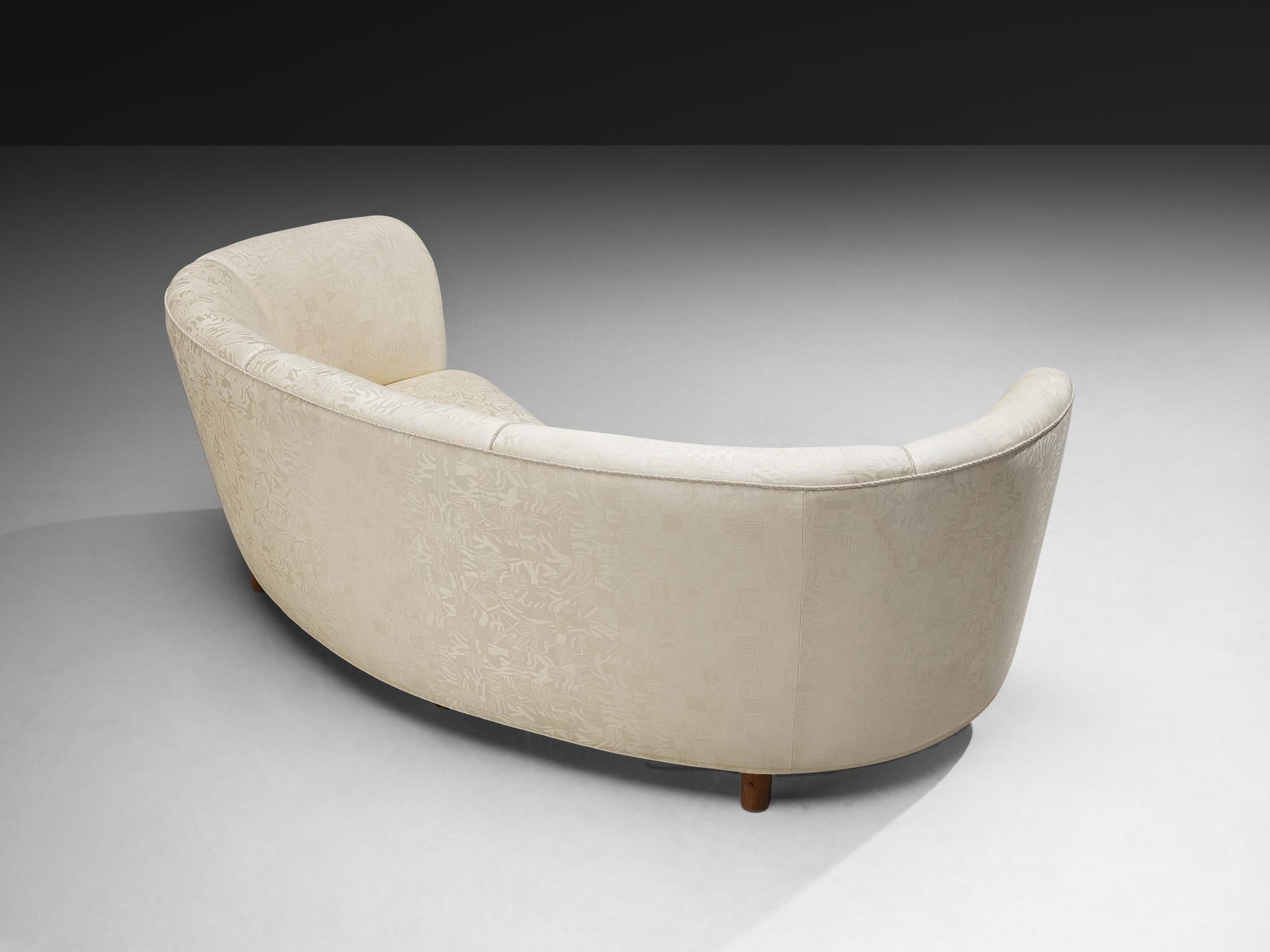 Danish Banana Sofa in Patterned Off White Upholstery 2