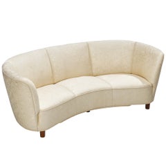 Danish Banana Sofa in Patterned Off White Upholstery