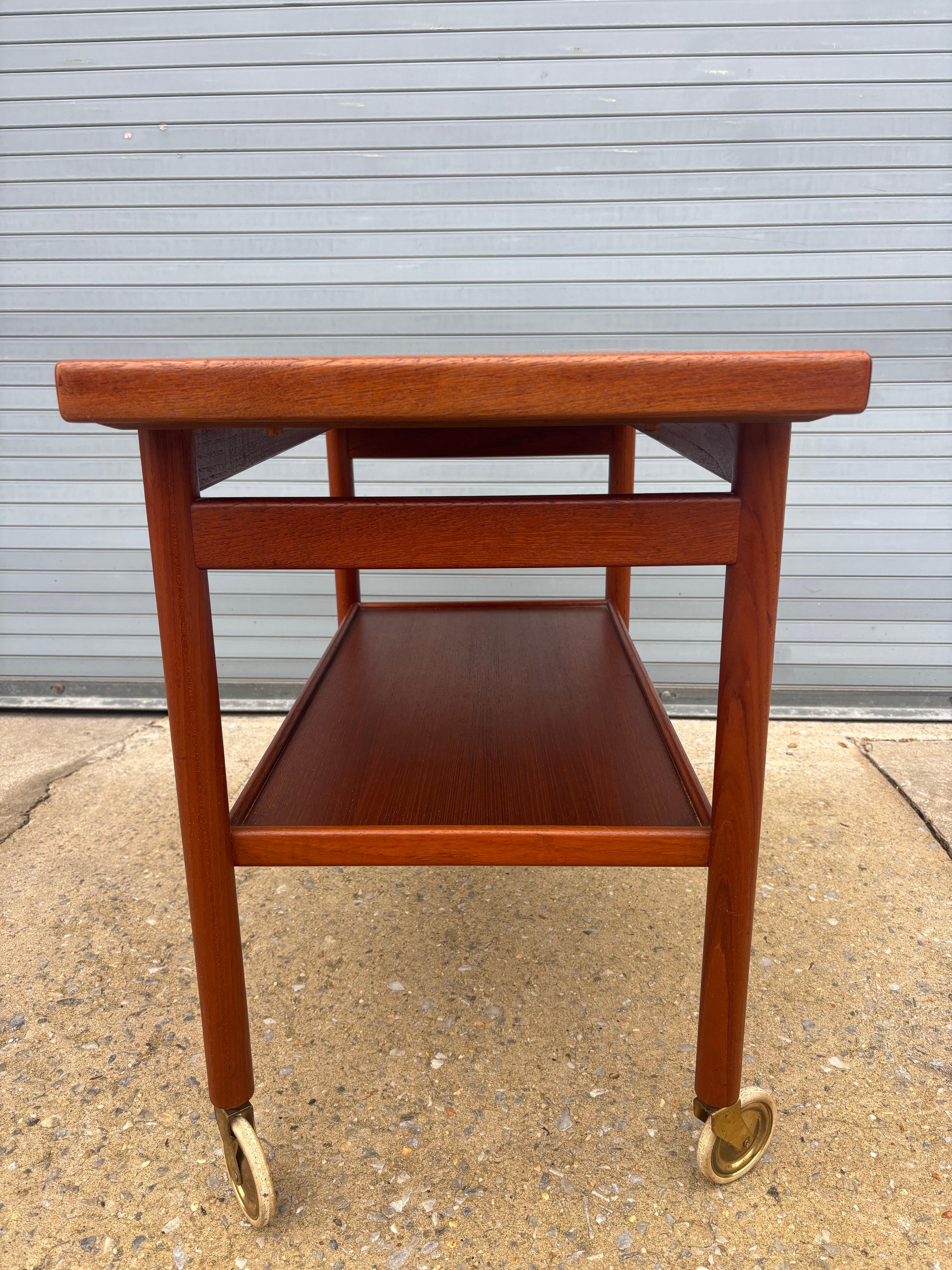 Danish Bar Cart with Sliding Top In Good Condition For Sale In Philadelphia, PA