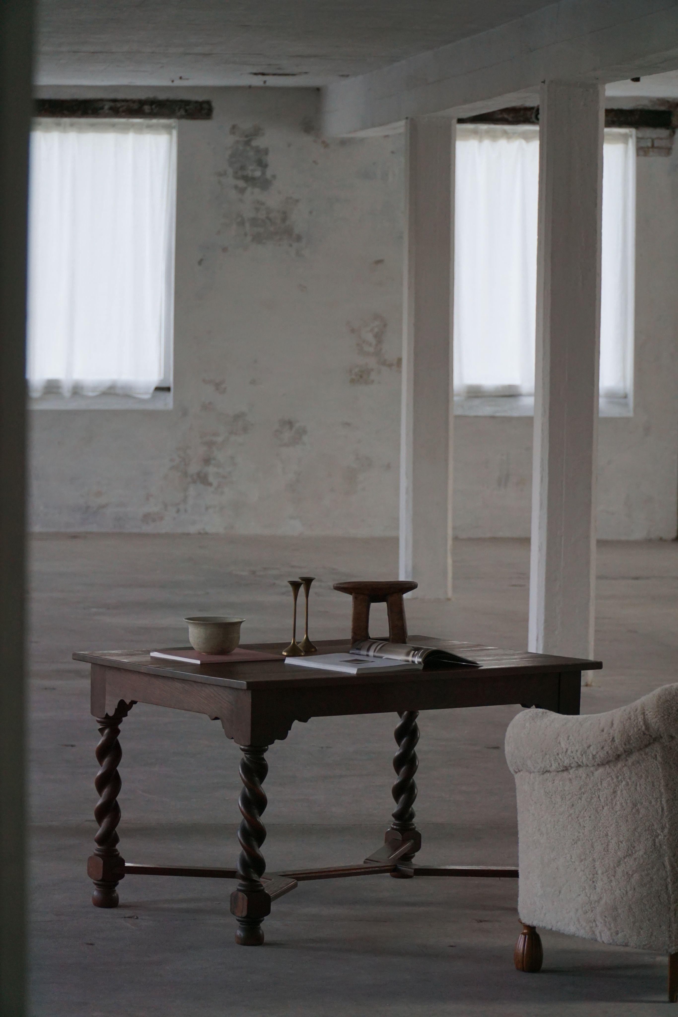 French Danish Baroque-Inspired Oak Desk / Dining Table with Barley Twist Legs, 1900s For Sale