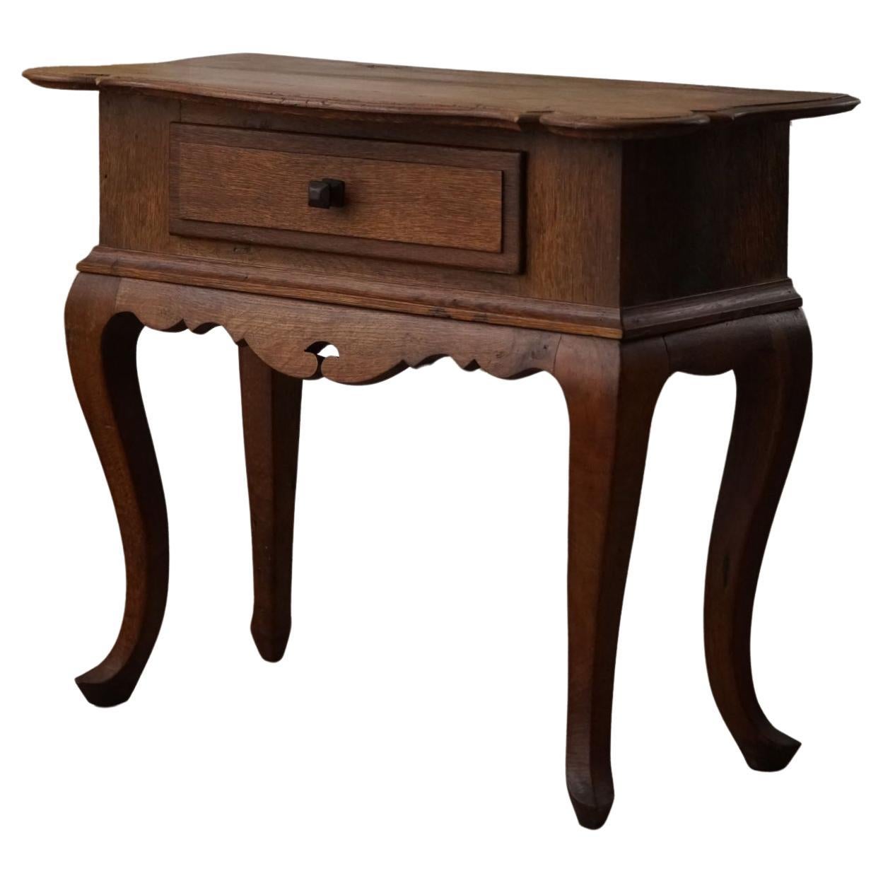 Table d'entrée danoise de style baroque en chêne massif, par un ébéniste danois, années 1920