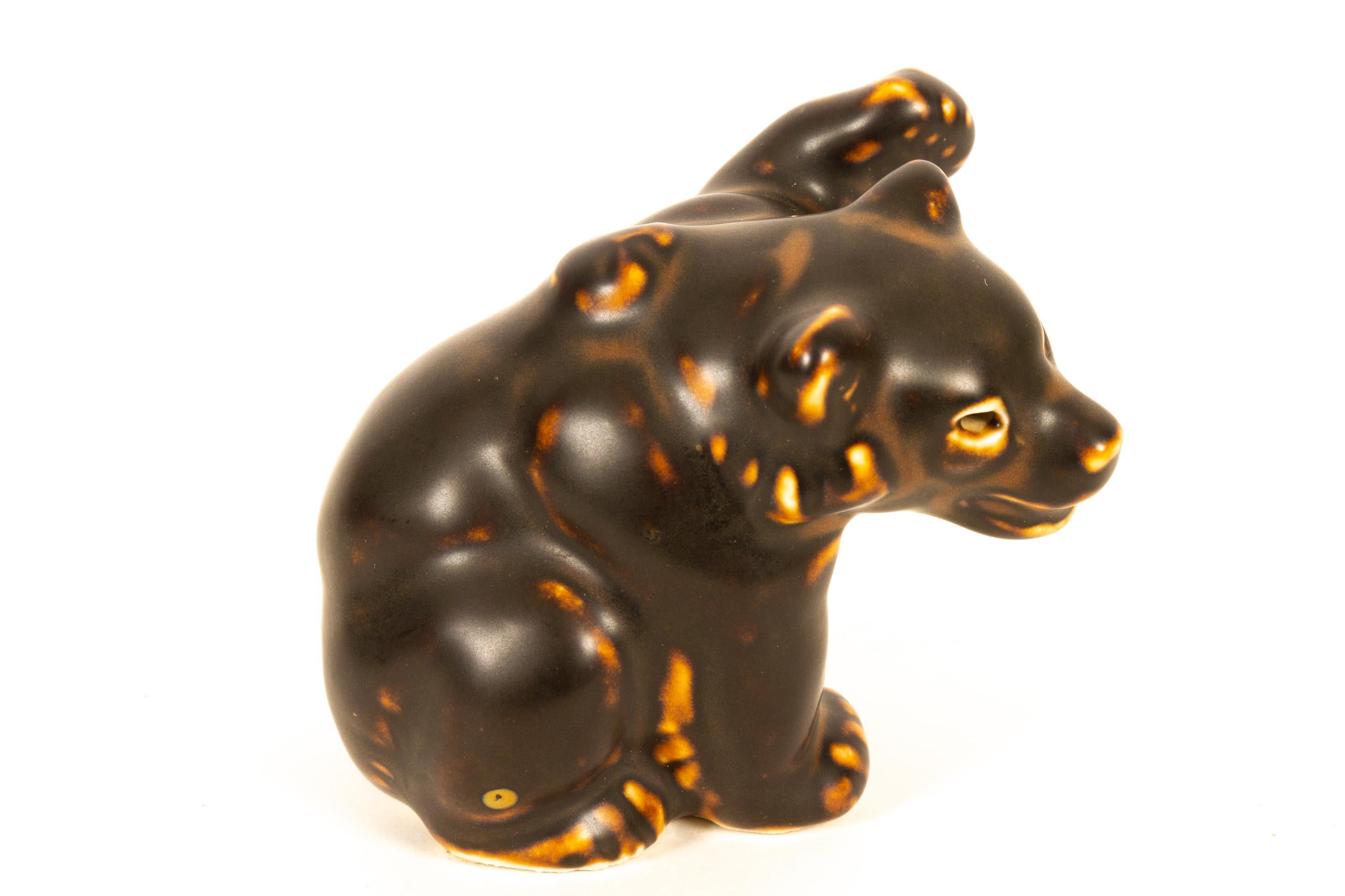 Danish Bear Cubs Figurines by Knud Kyhn for Royal Copenhagen, 1950s, Set of 4 For Sale 6