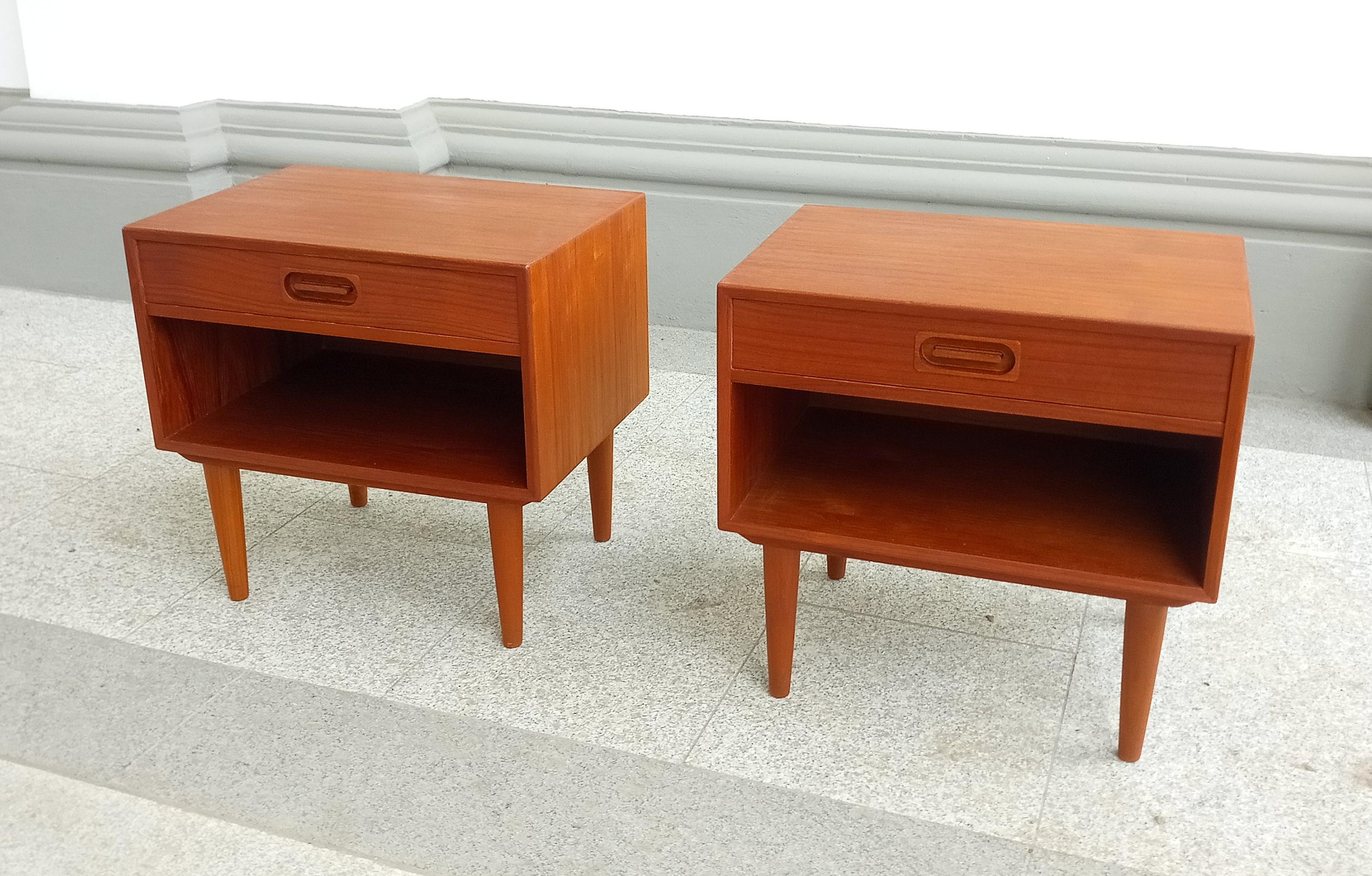 Woodwork danish bedside tables/nightstands in attr. by Johannes Andersen for Dyrlund For Sale