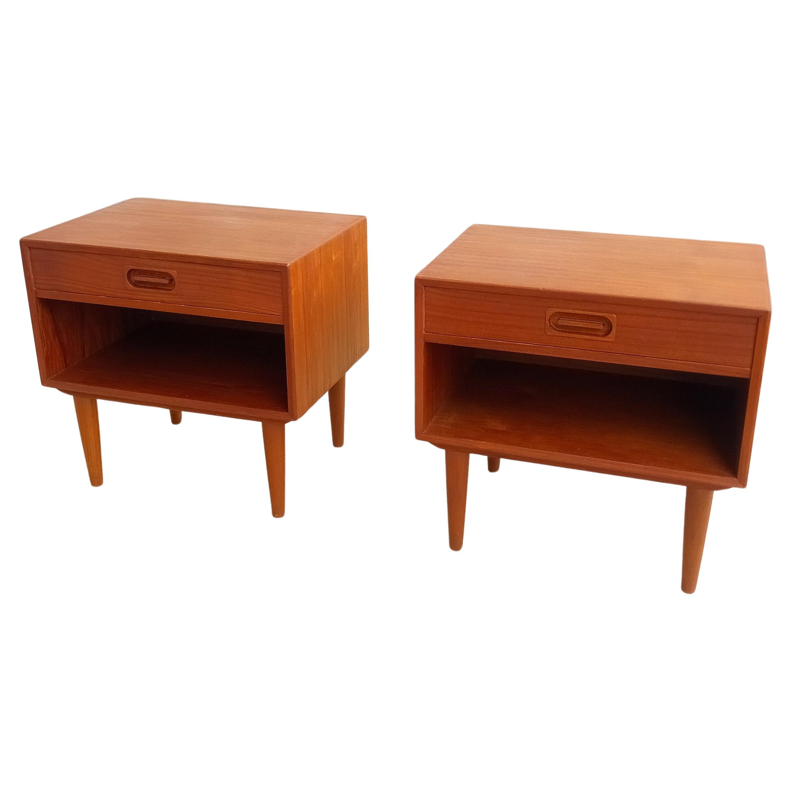 danish bedside tables/nightstands in attr. by Johannes Andersen for Dyrlund For Sale