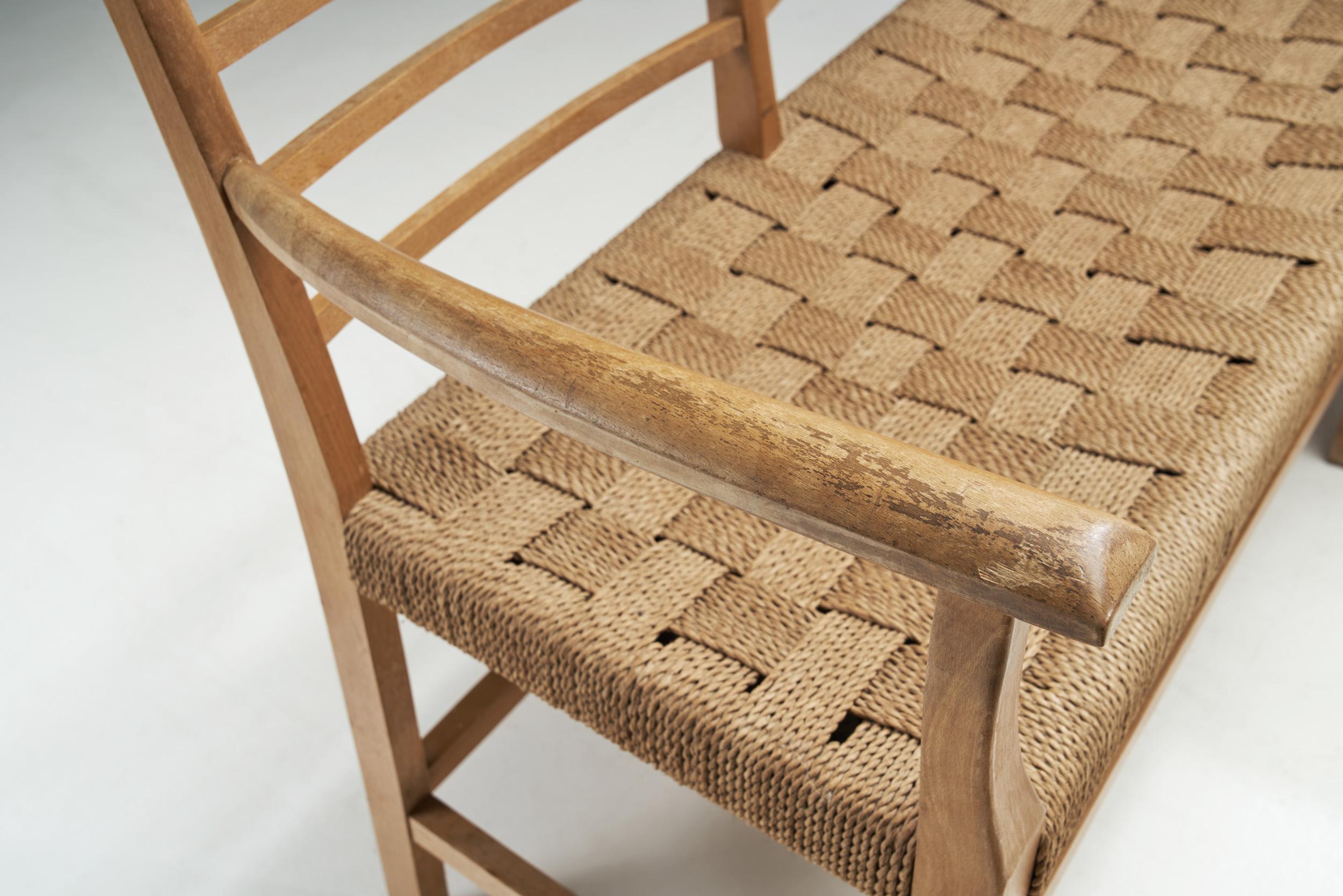 Mid-20th Century Danish Beech Wood Corner Bench with Woven Paper cord Seat, Denmark, 1940s
