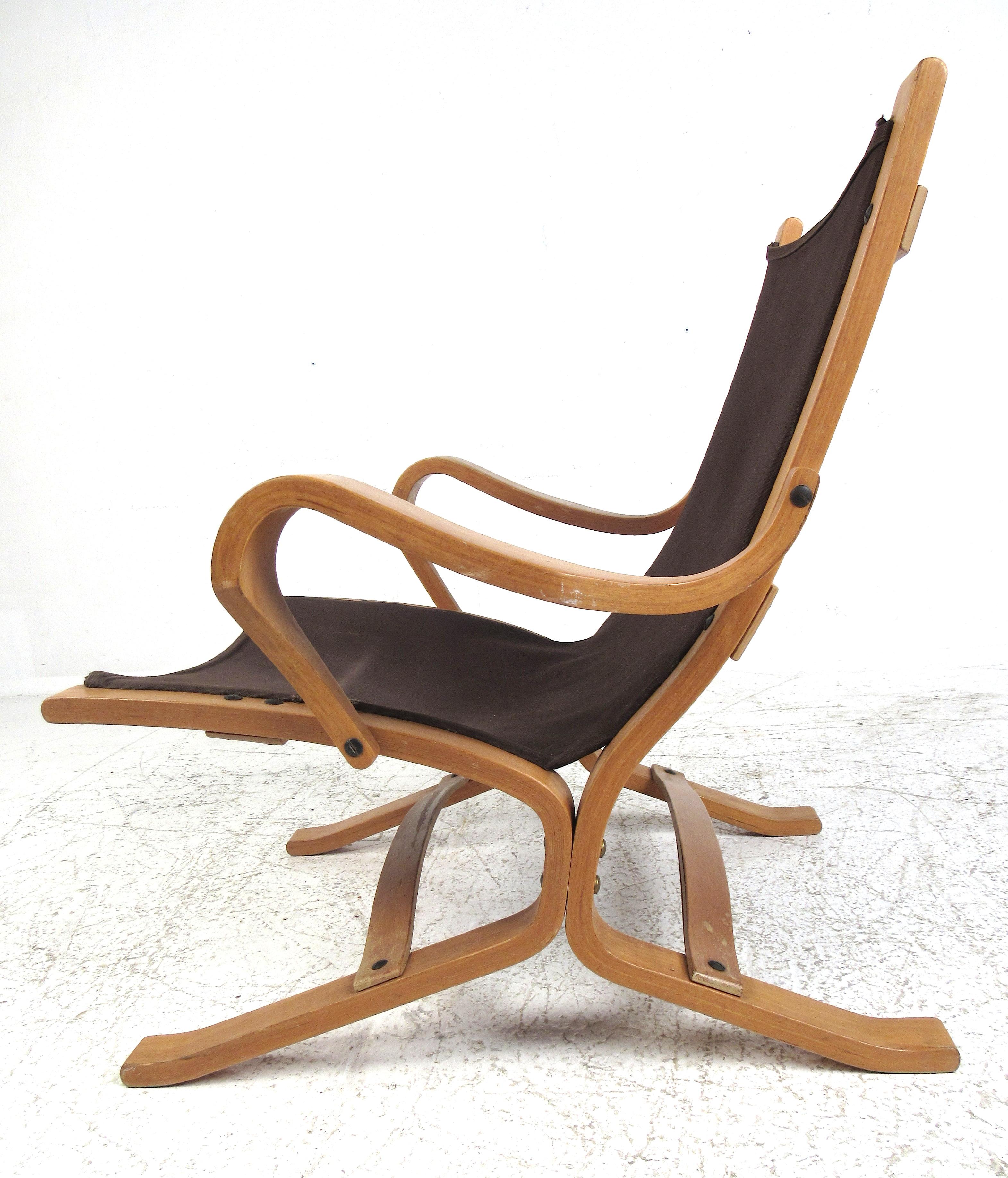 Dänischer Bugholz Teak Lounge Stuhl (Moderne der Mitte des Jahrhunderts)
