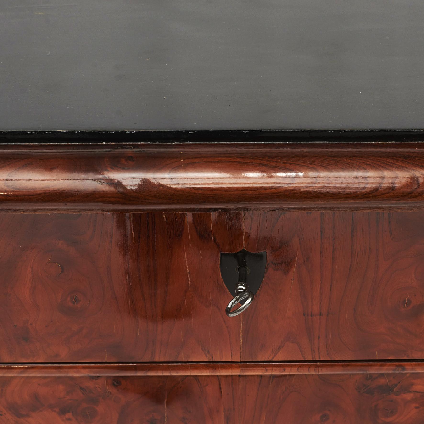 Early 19th Century Danish Biedermeier Chest Of Drawers