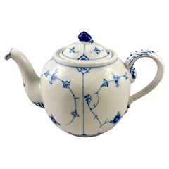 Danish Bing & Grondahl Musselmalet Porcelain Teapot
