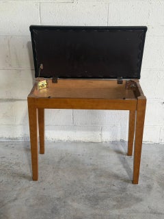 Banc de piano danois en cuir noir avec pieds en bois, style « Mid-Century Modern », années 1970