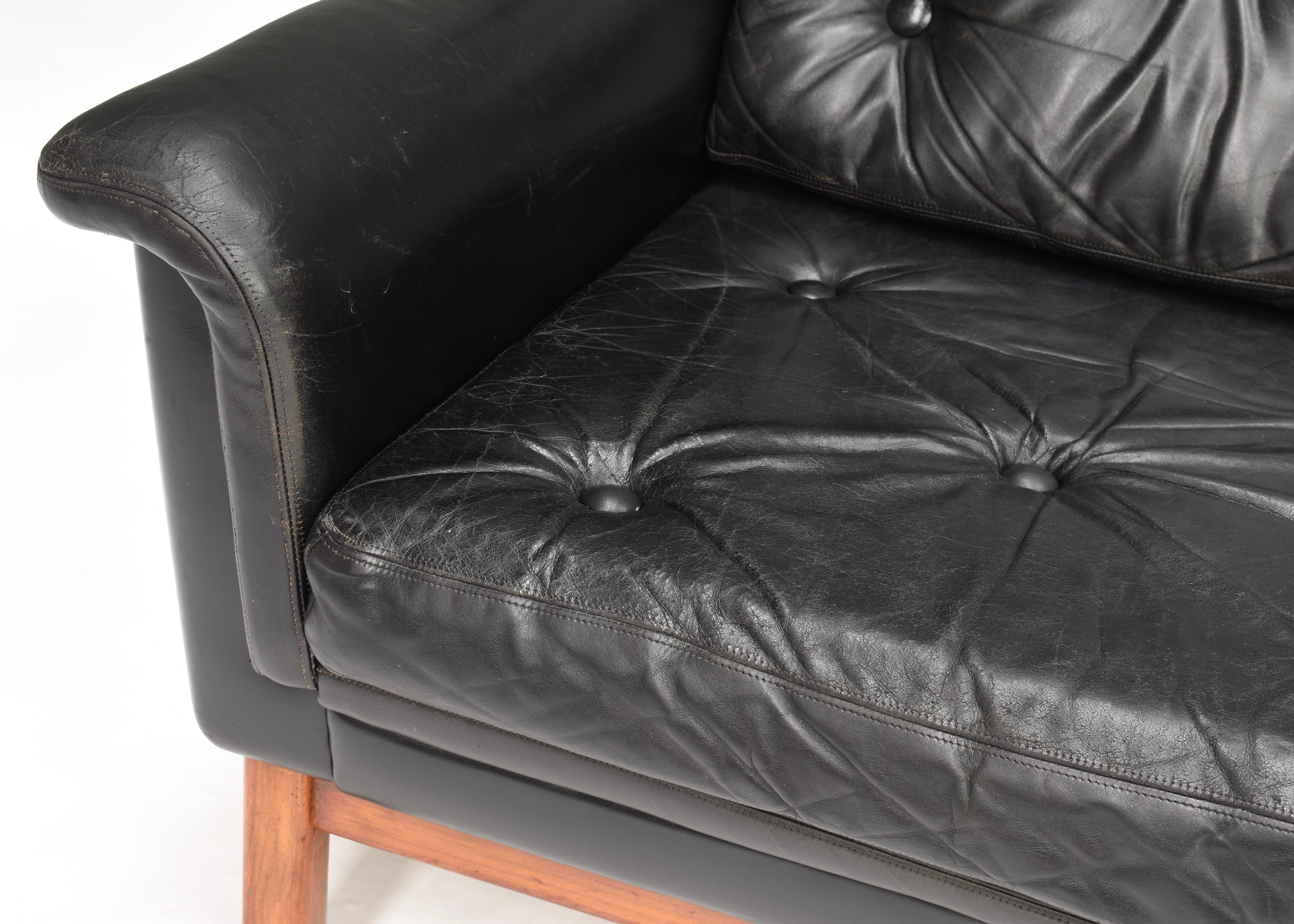Danish Black Leather Three-Seat Sofa, Denmark, 1950s-1960s In Good Condition In Pijnacker, Zuid-Holland