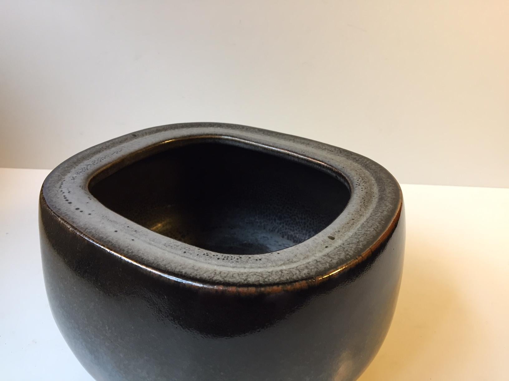 Danish Black Stoneware Bowl by Eva Stæhr Nielsen for Royal Copenhagen, 1970s 3