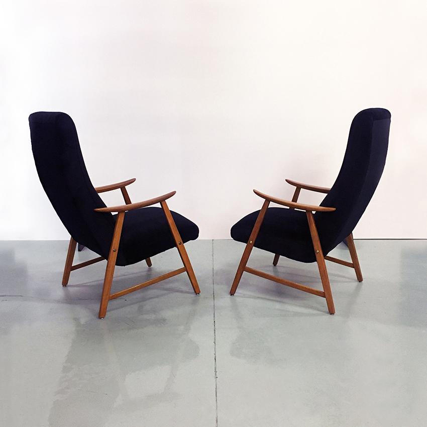 Danish Black Velvet and Solid Beech Armchairs, 1960s In Good Condition In MIlano, IT